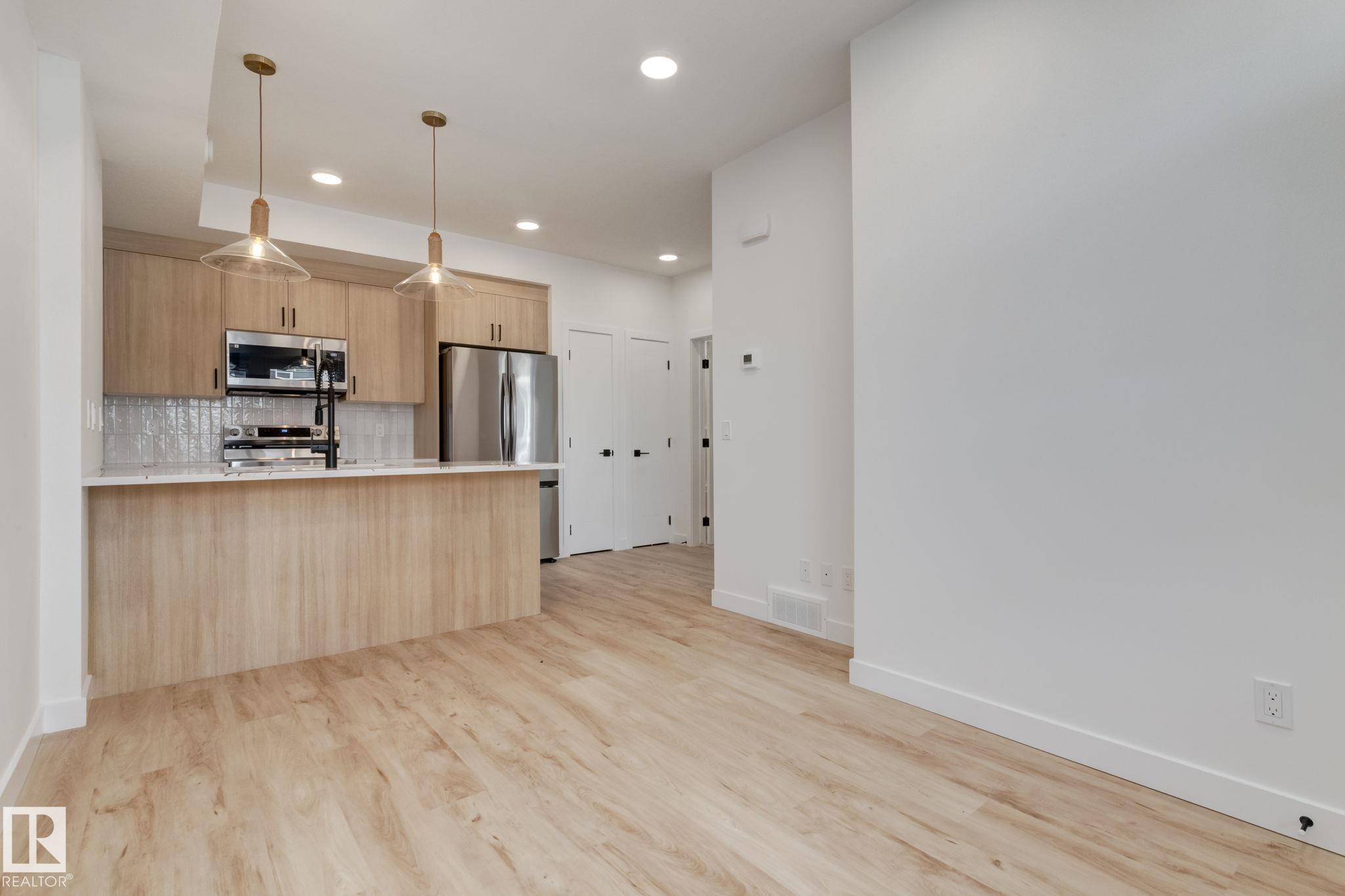 Photo 15 at 42 - 16231 19 Avenue SW, Glenridding Ravine, Edmonton