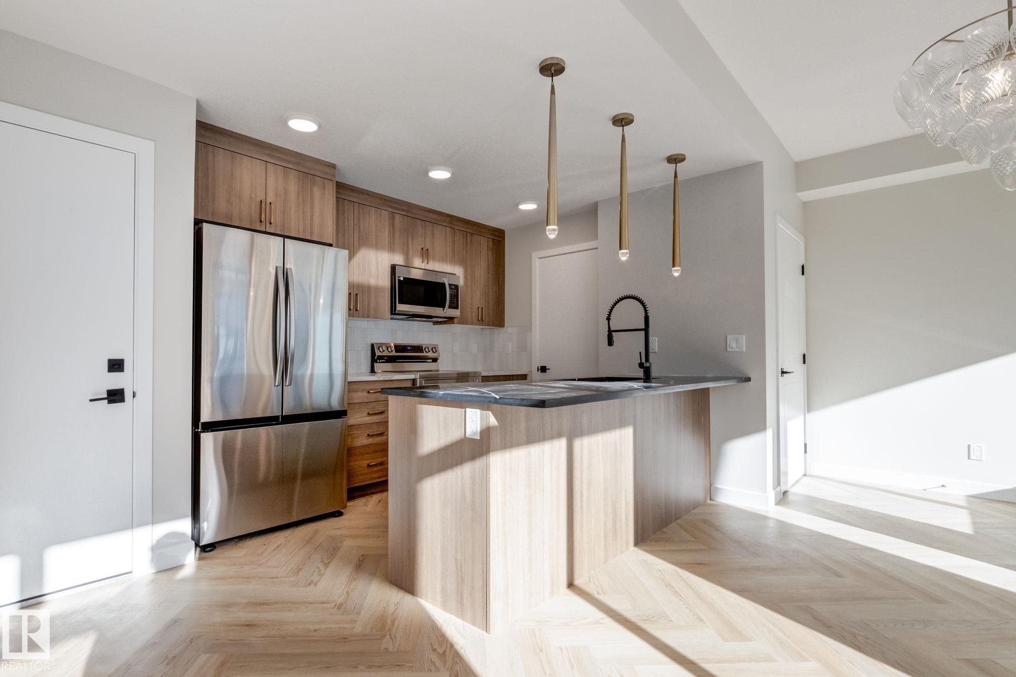 45 - 16231 19 Avenue SW, Glenridding Ravine, Edmonton