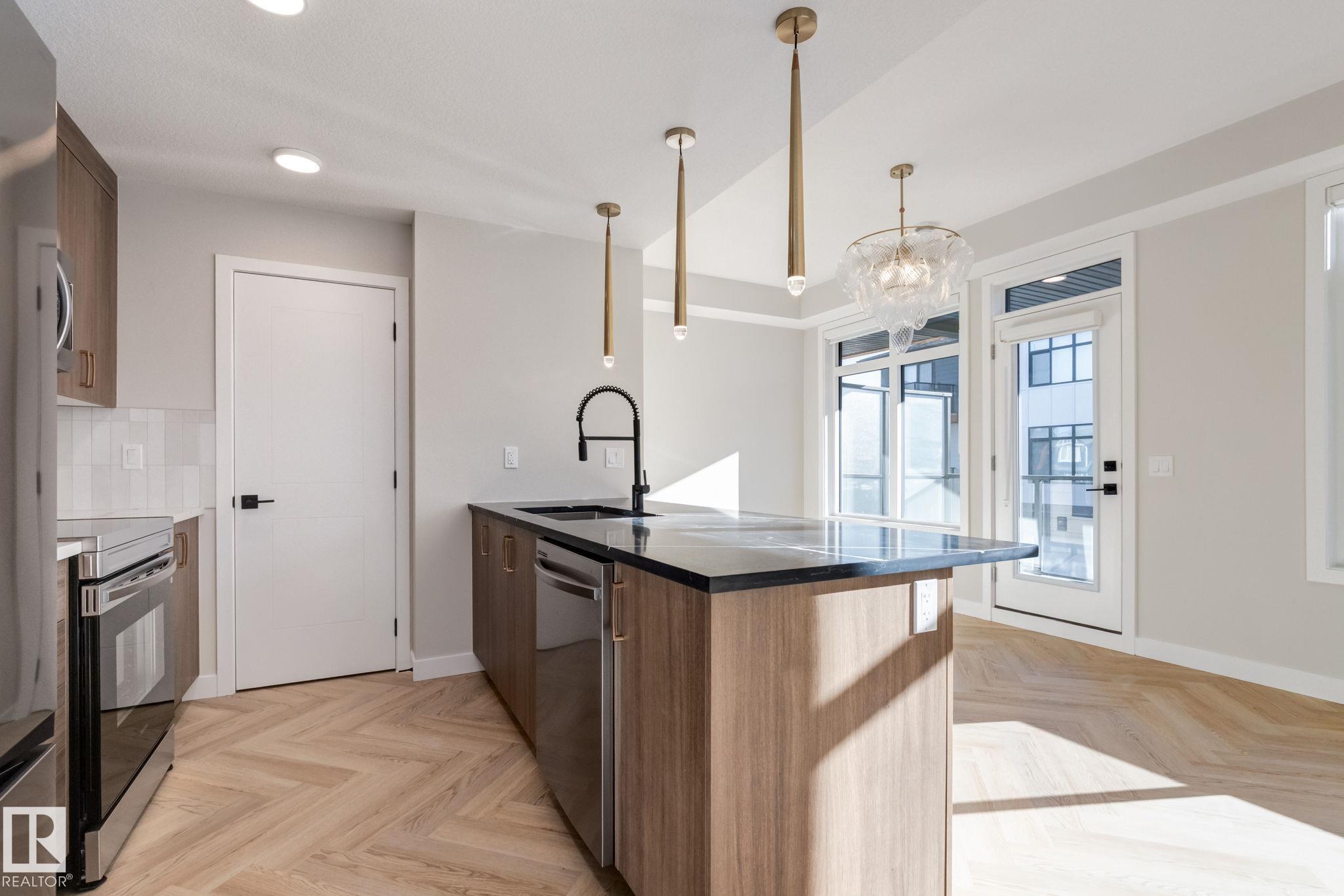 Photo 6 at 45 - 16231 19 Avenue SW, Glenridding Ravine, Edmonton