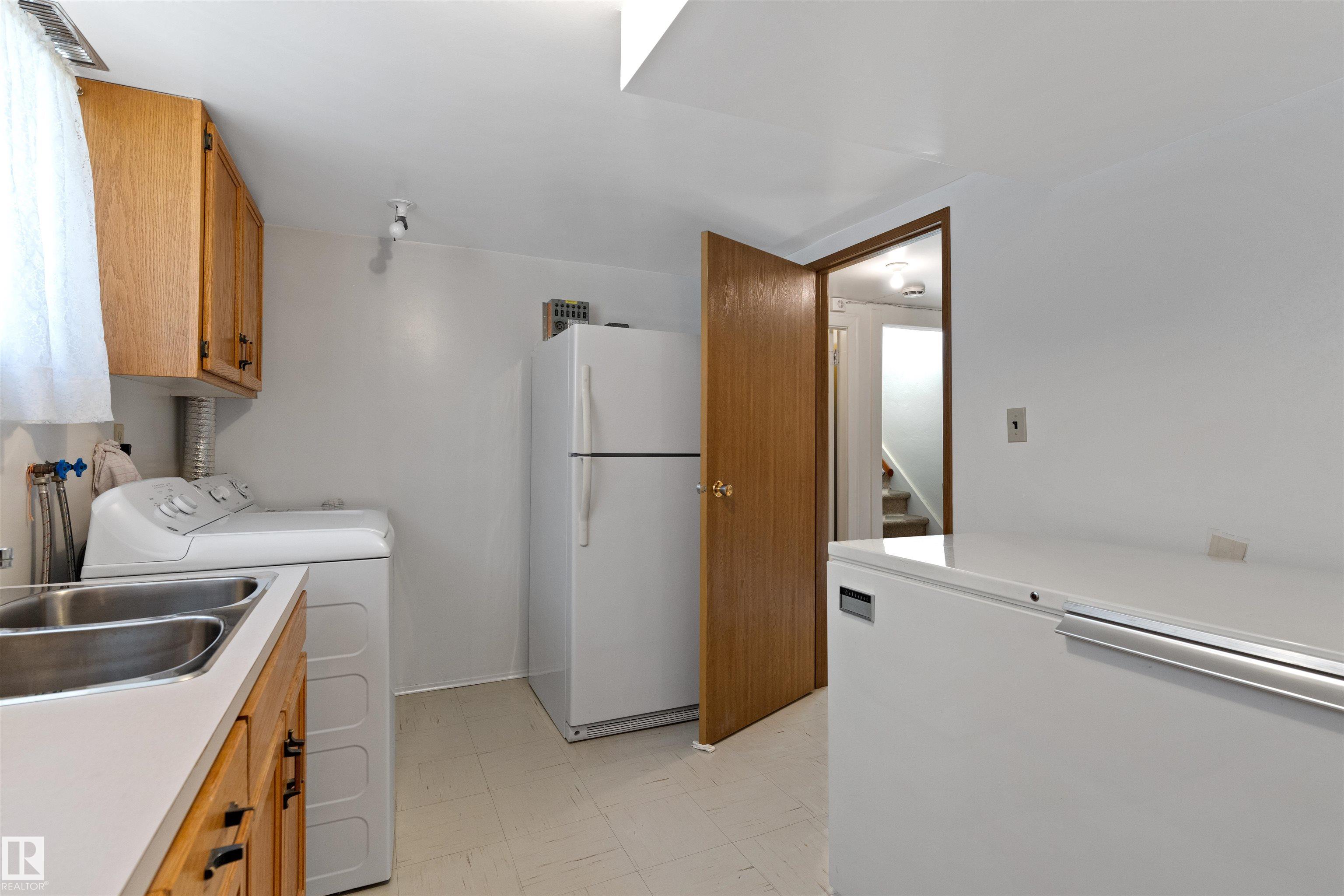 Photo 33 at 10842 110 Street NW, Queen Mary Park, Edmonton