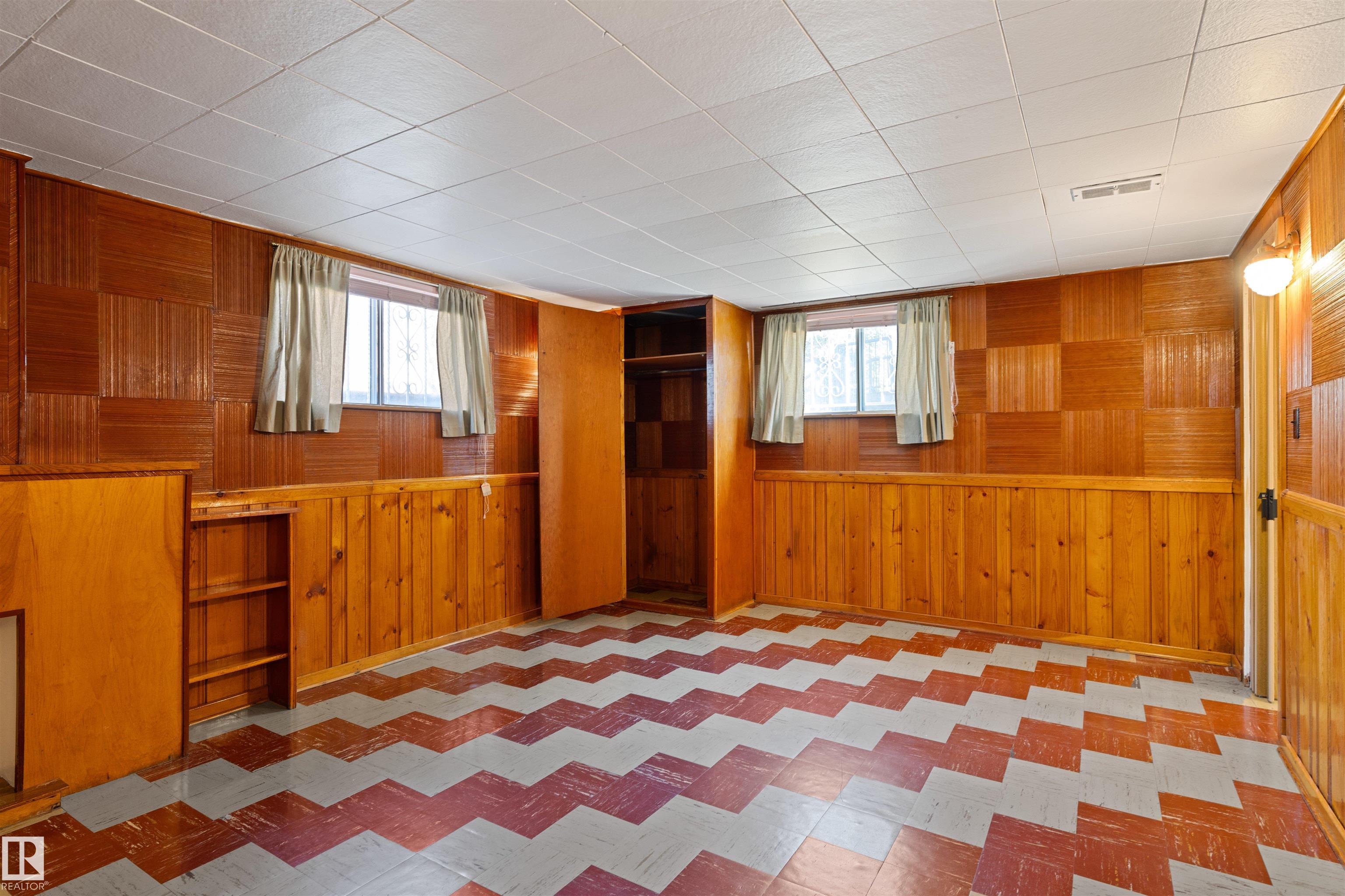 Photo 36 at 10842 110 Street NW, Queen Mary Park, Edmonton