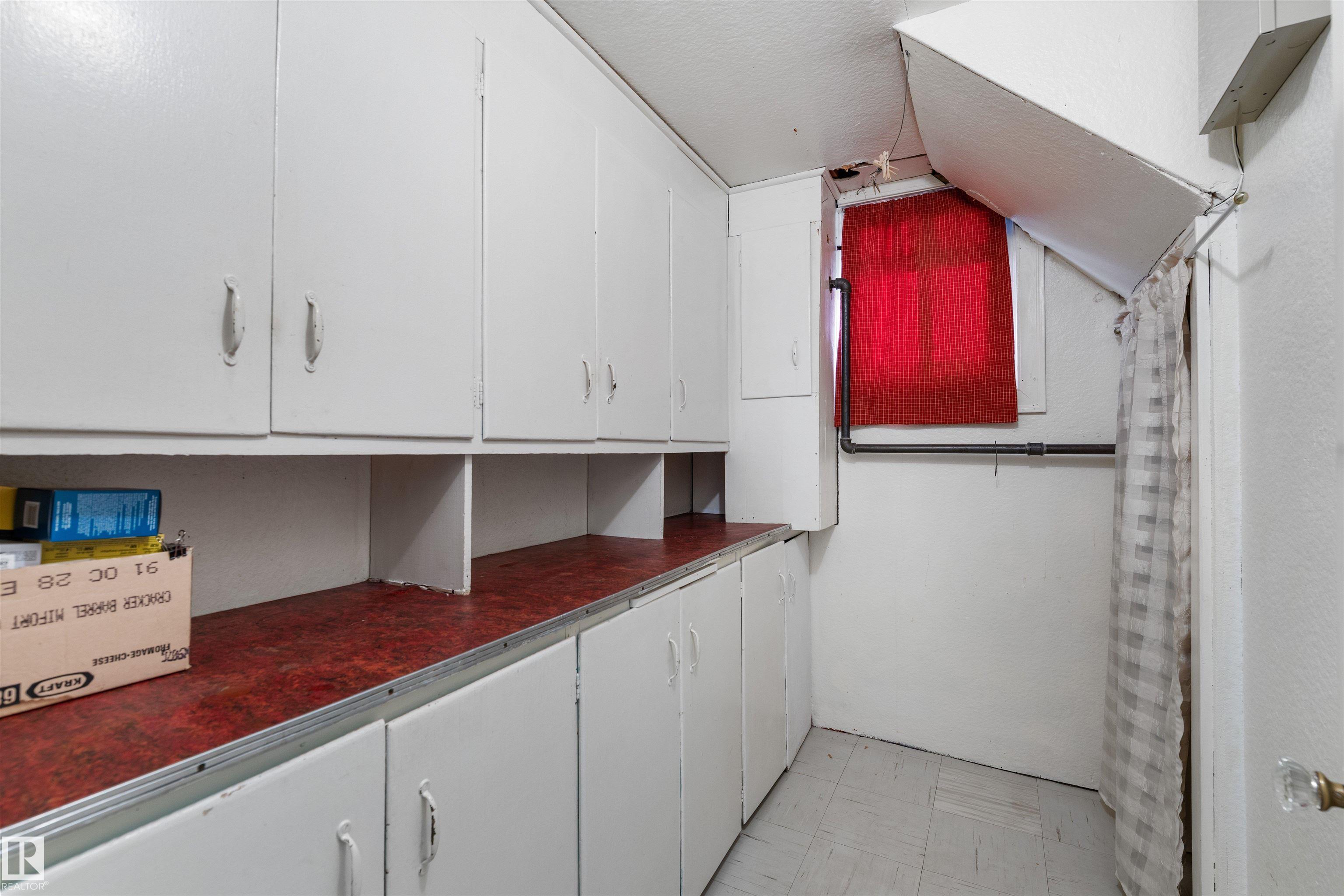 Photo 38 at 10842 110 Street NW, Queen Mary Park, Edmonton