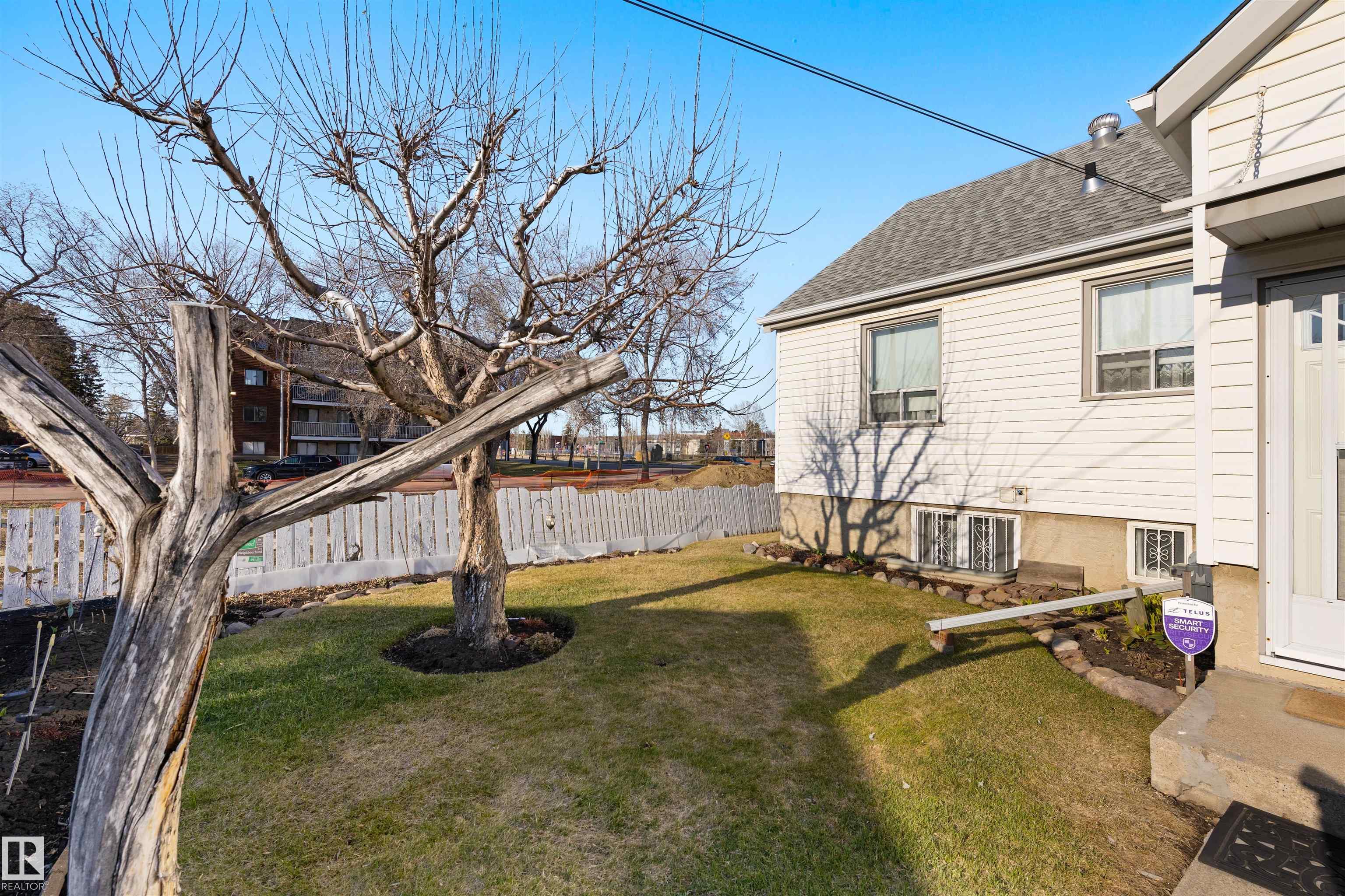 Photo 47 at 10842 110 Street NW, Queen Mary Park, Edmonton