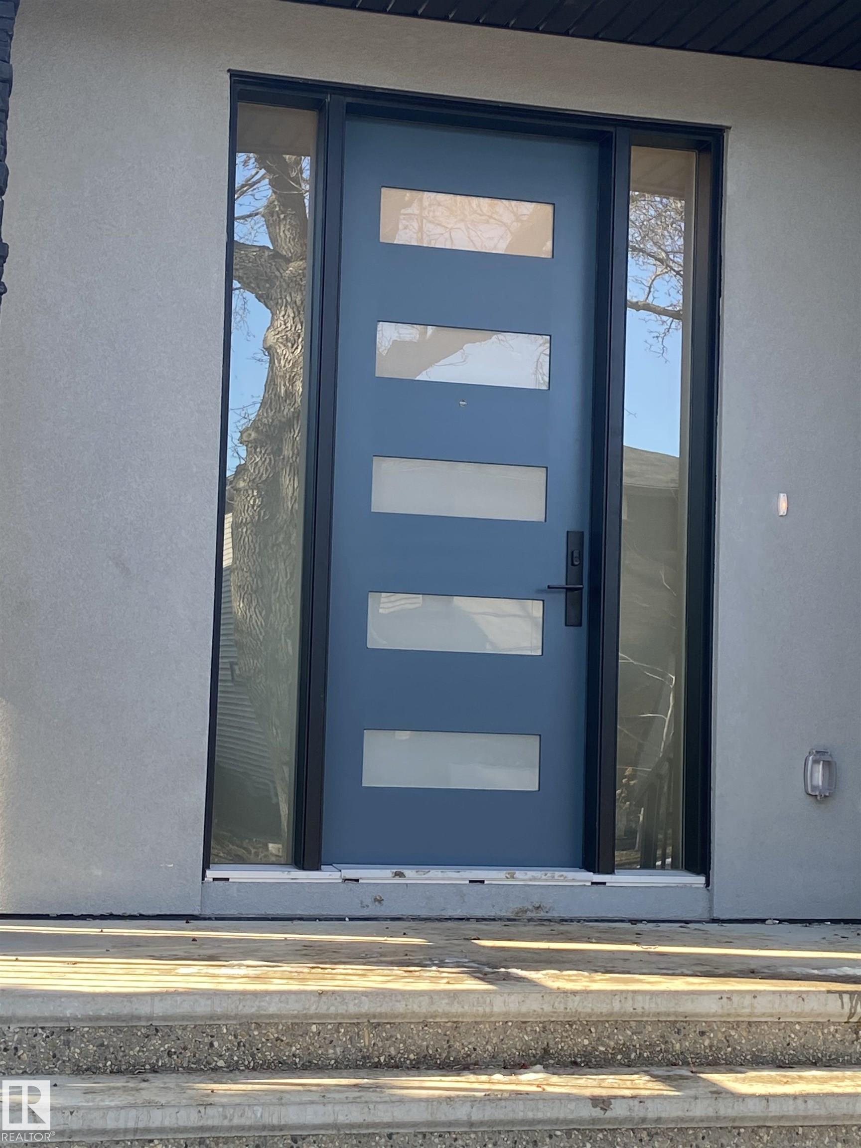 9515 75 Avenue NW, Ritchie, Edmonton