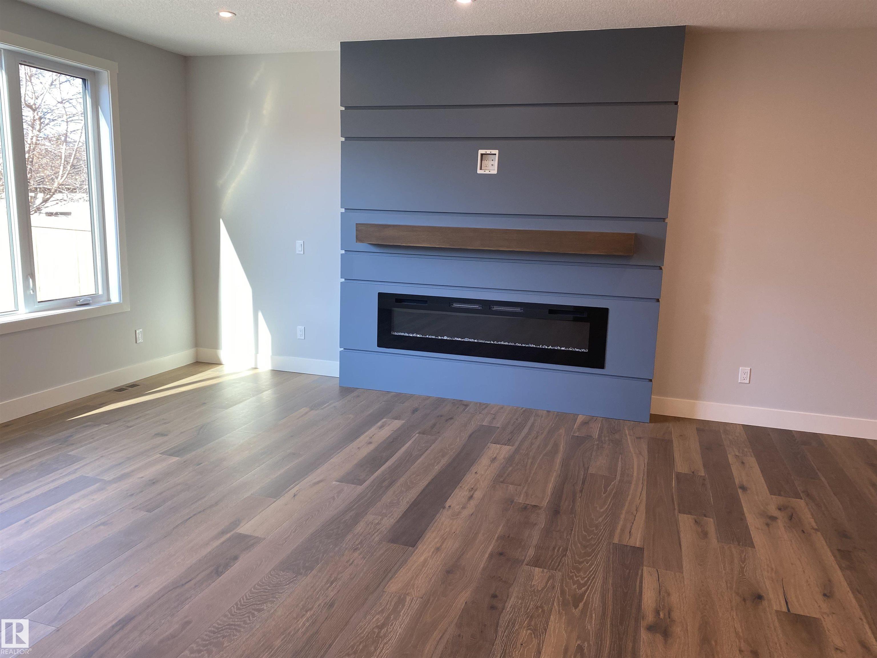 Photo 14 at 9515 75 Avenue NW, Ritchie, Edmonton