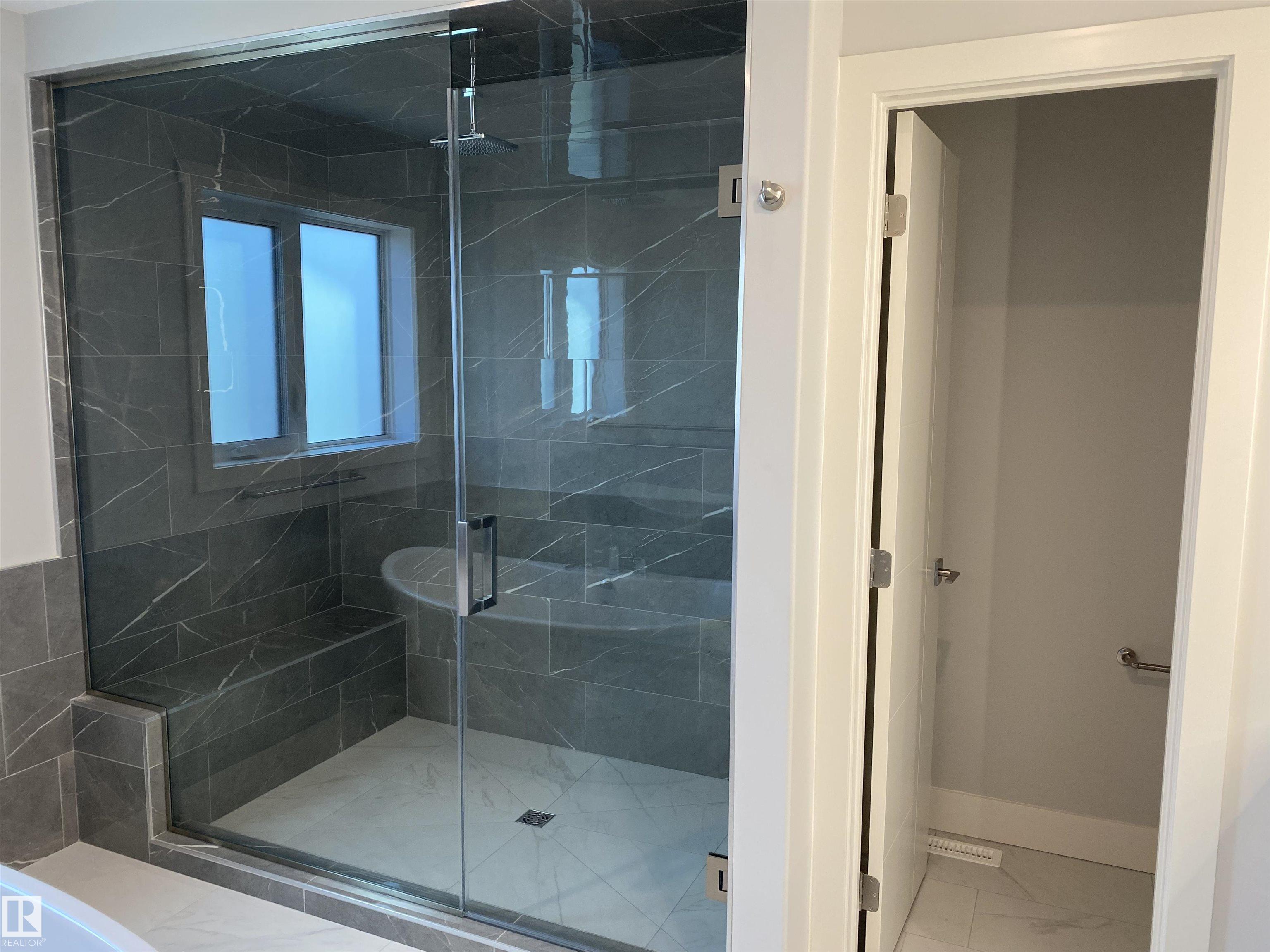 Photo 19 at 9515 75 Avenue NW, Ritchie, Edmonton