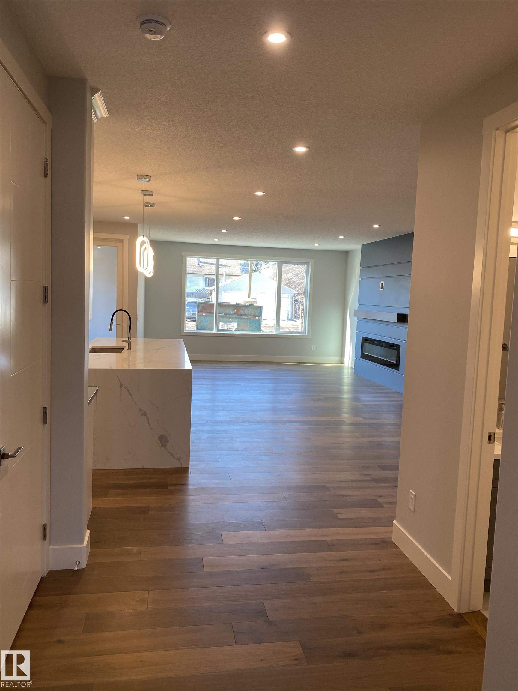 9515 75 Avenue NW, Ritchie, Edmonton