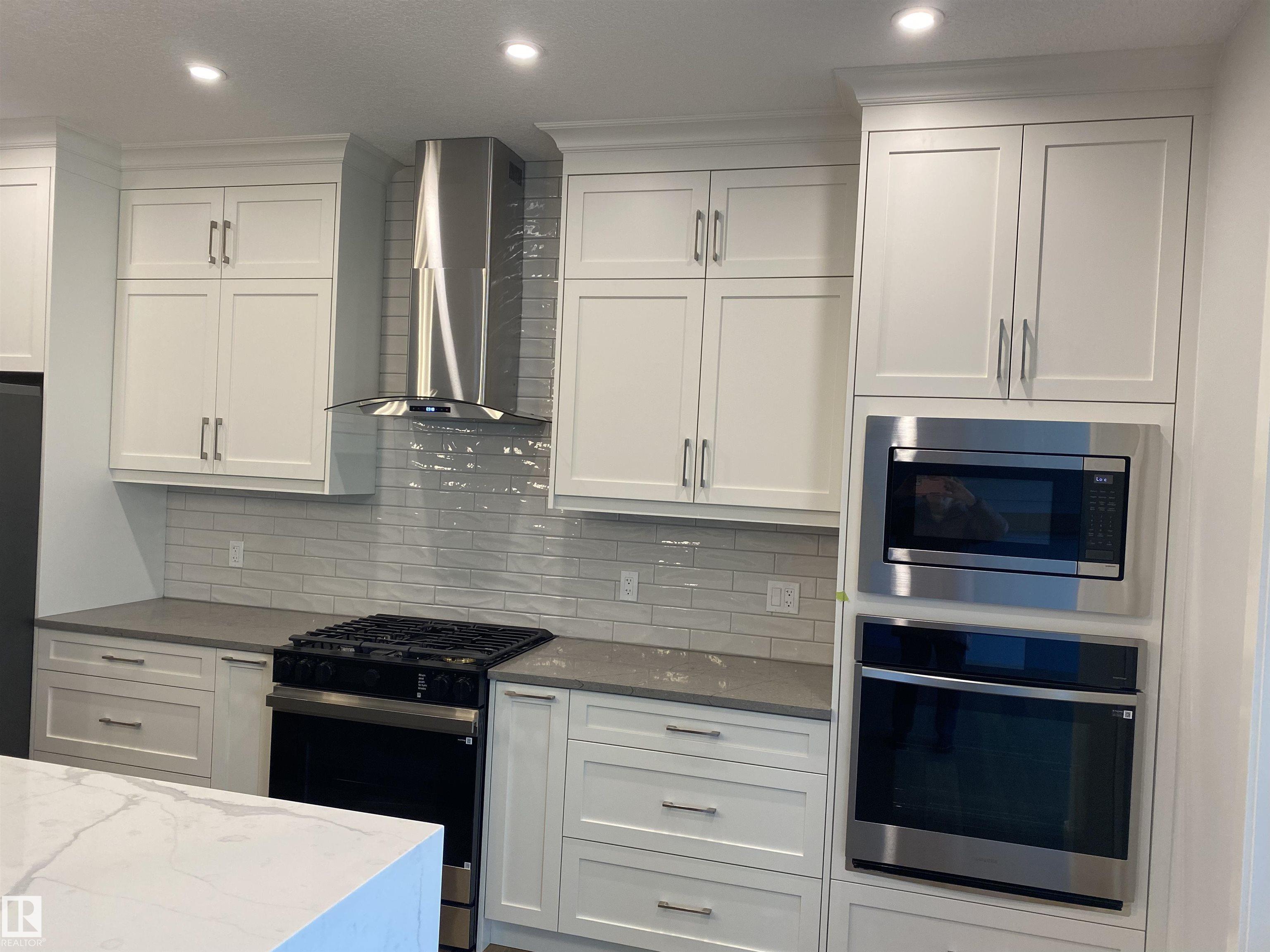 Photo 7 at 9515 75 Avenue NW, Ritchie, Edmonton