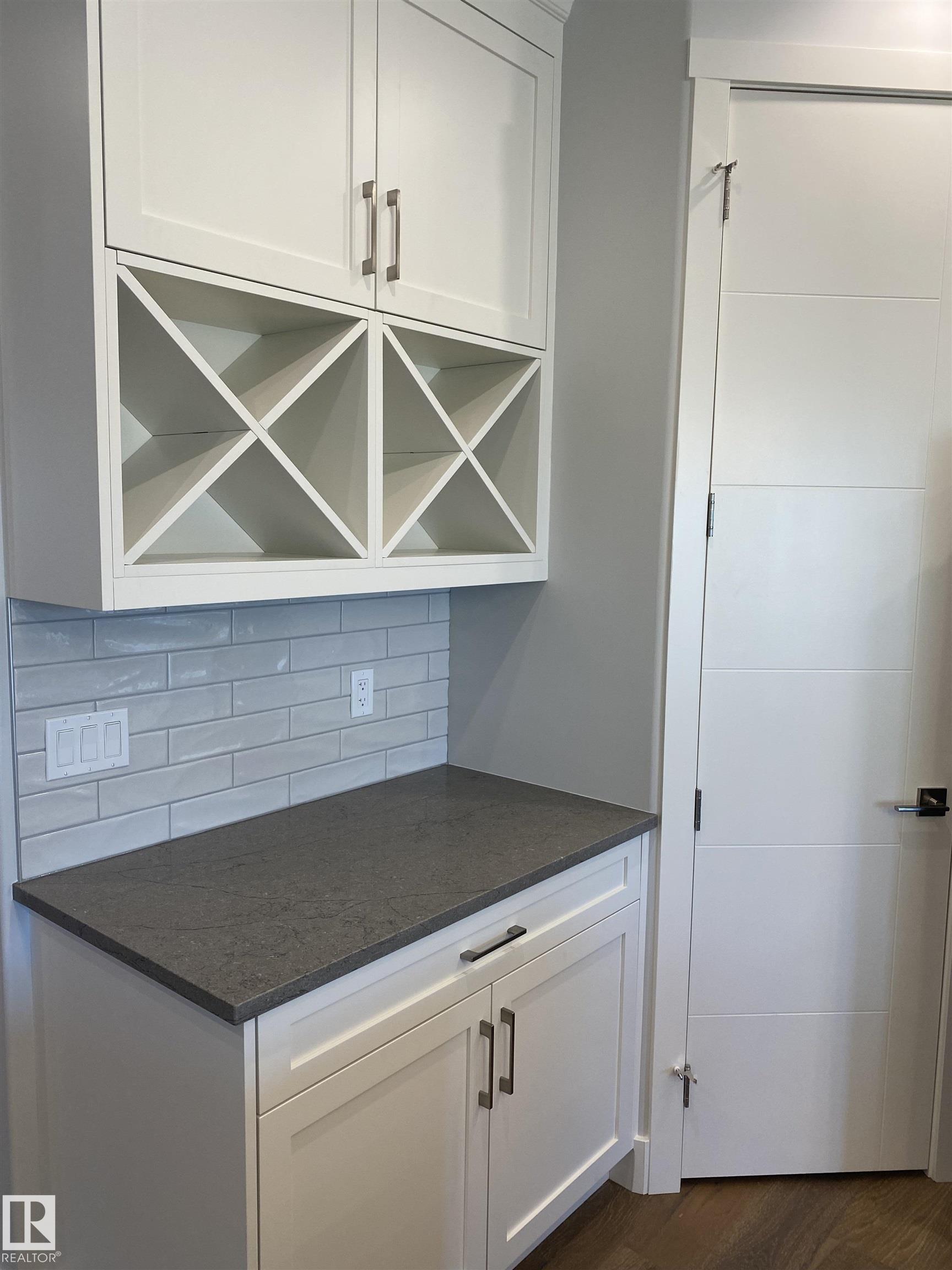 Photo 10 at 9515 75 Avenue NW, Ritchie, Edmonton