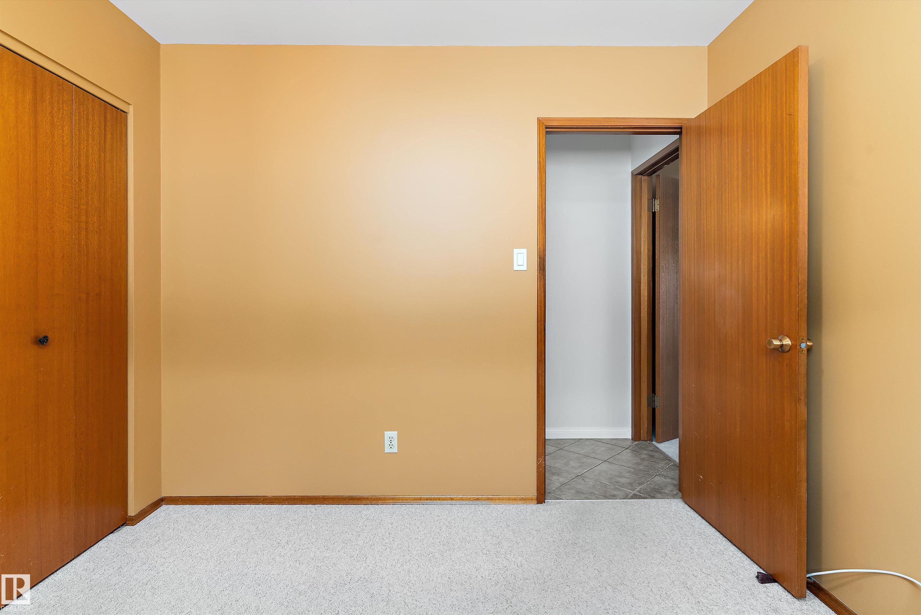 Photo 30 at 9411 68a Street NW, Ottewell, Edmonton