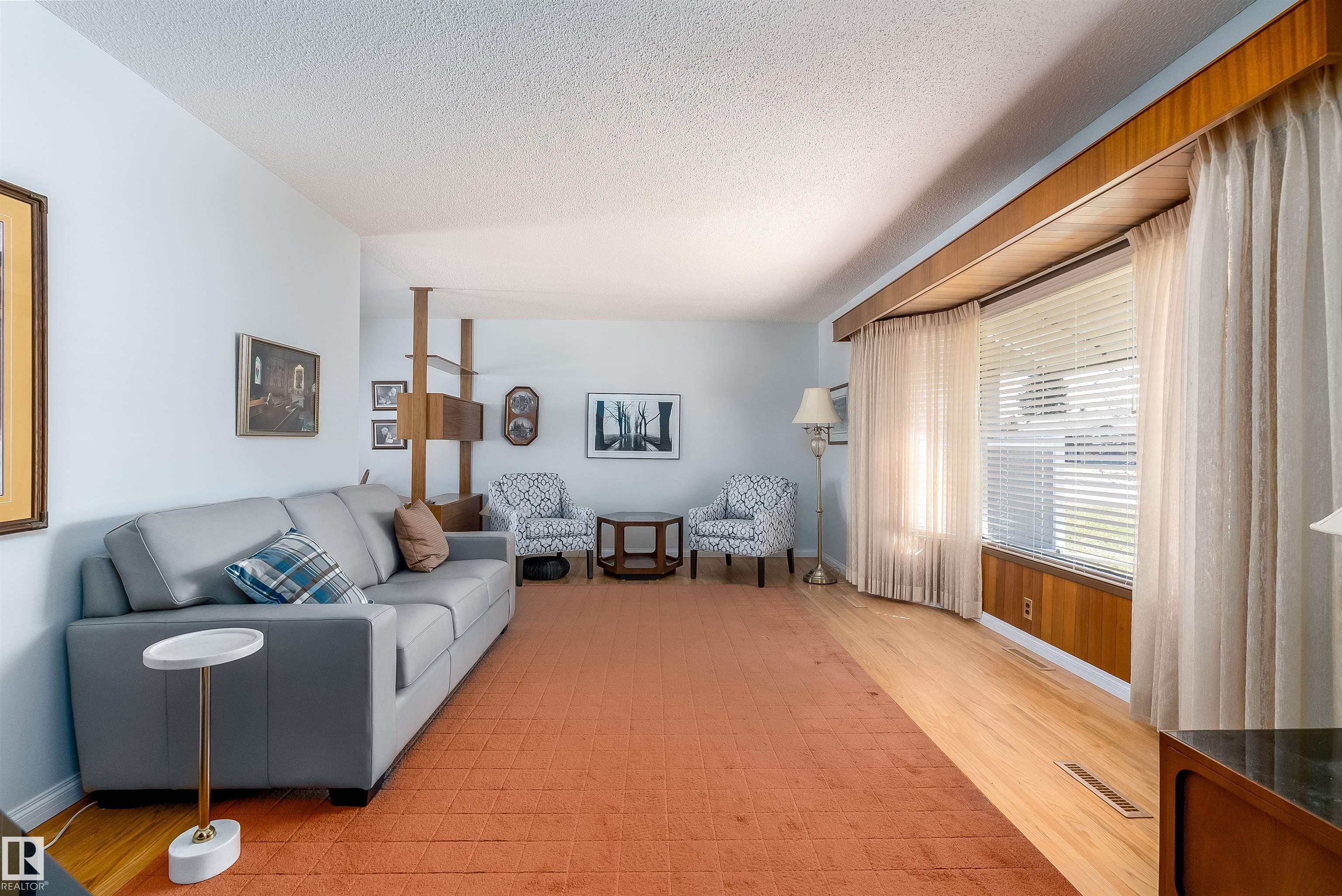 9411 68a Street NW, Ottewell, Edmonton