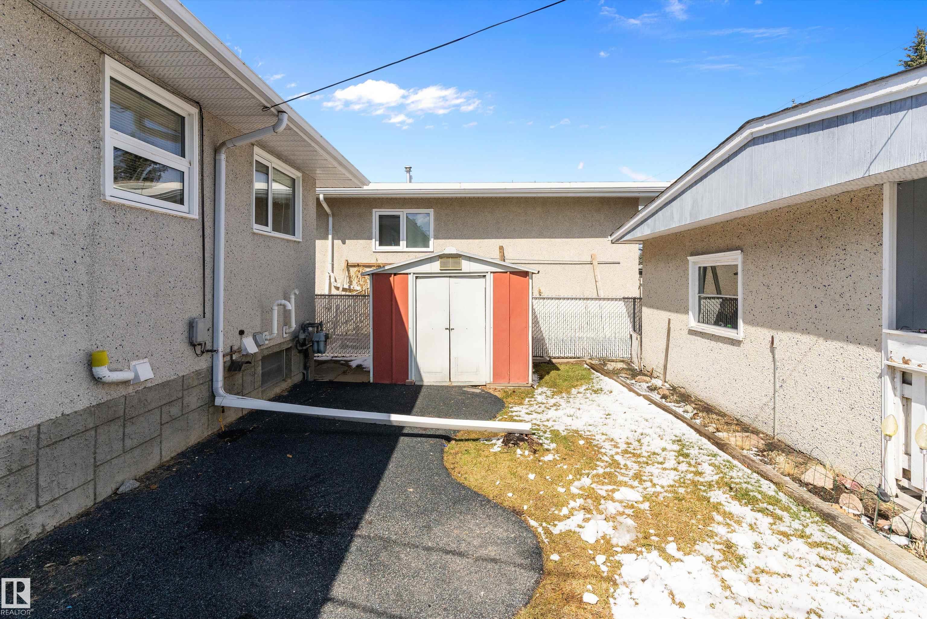 Photo 46 at 9411 68a Street NW, Ottewell, Edmonton