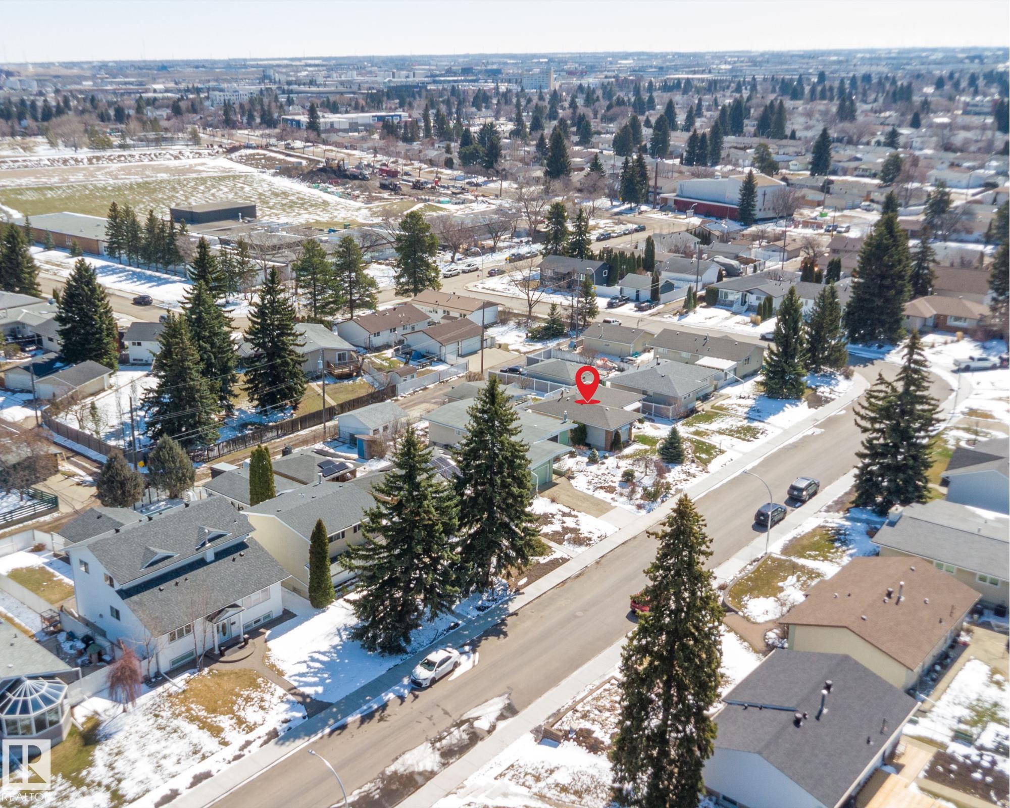 Photo 71 at 9411 68a Street NW, Ottewell, Edmonton