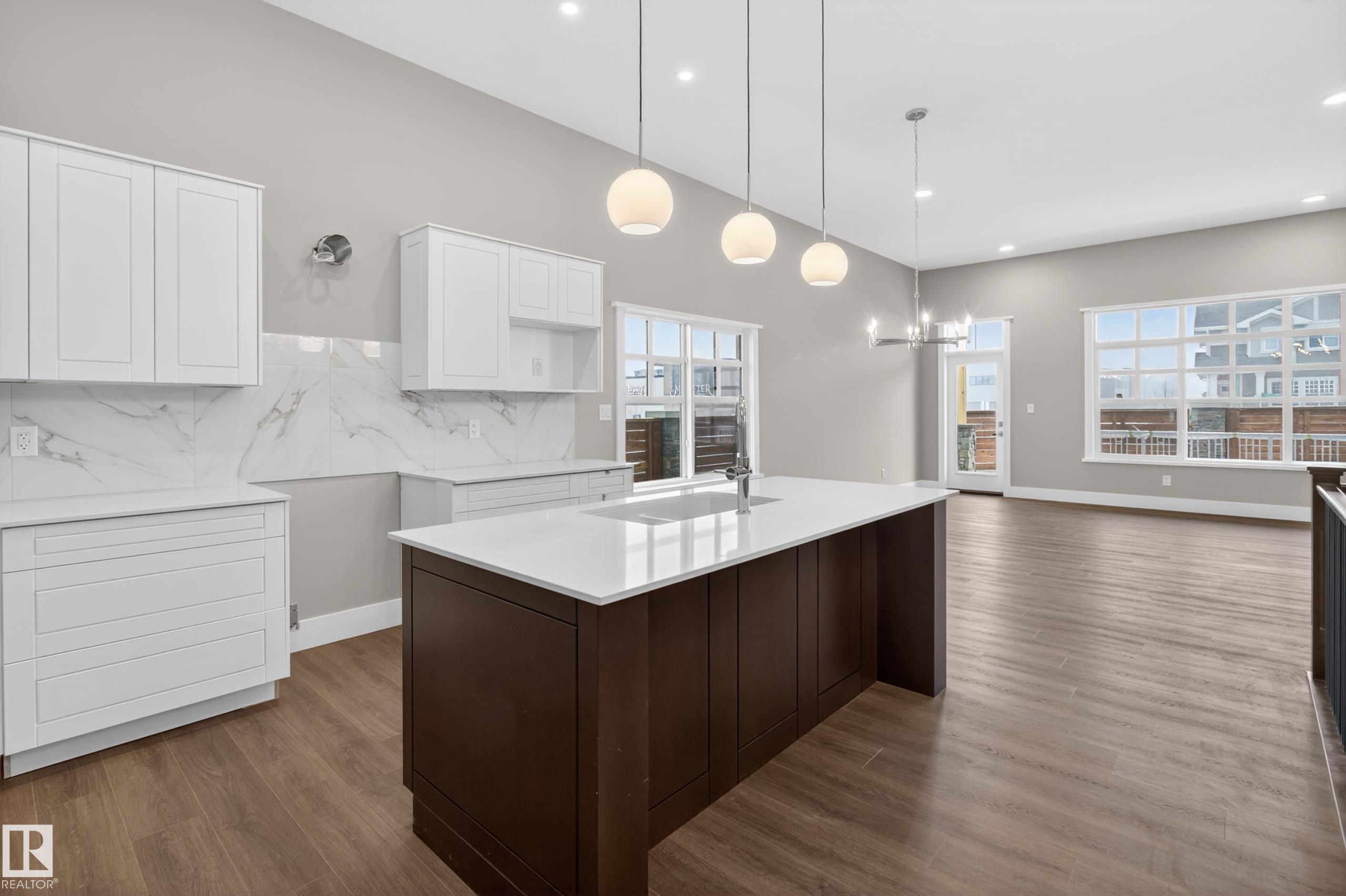 Photo 10 at 13 - 120 Hillshire Boulevard, Hillshire, Sherwood Park