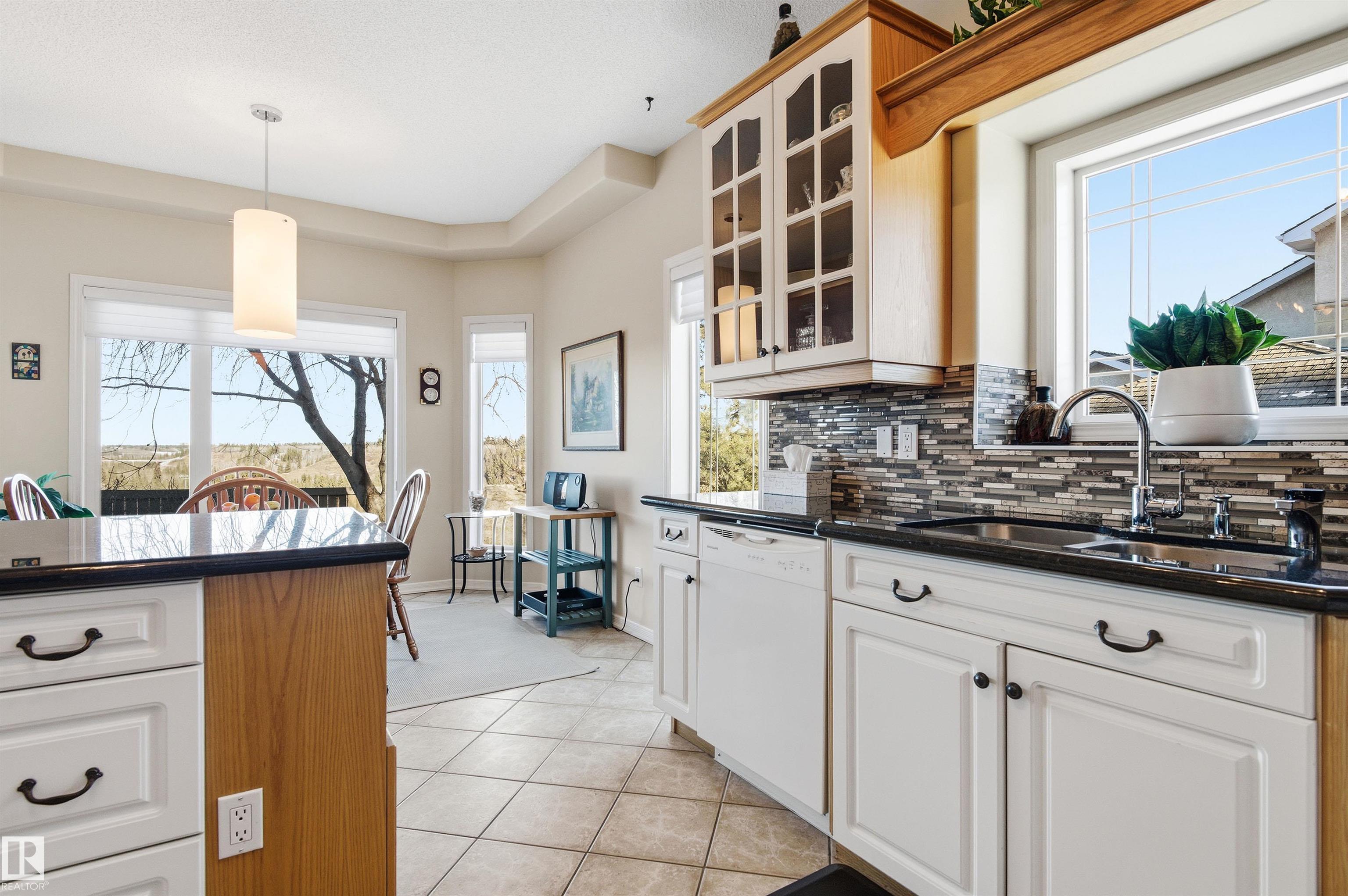 Photo 18 at 12 - 577 Butterworth Way NW, Bulyea Heights, Edmonton