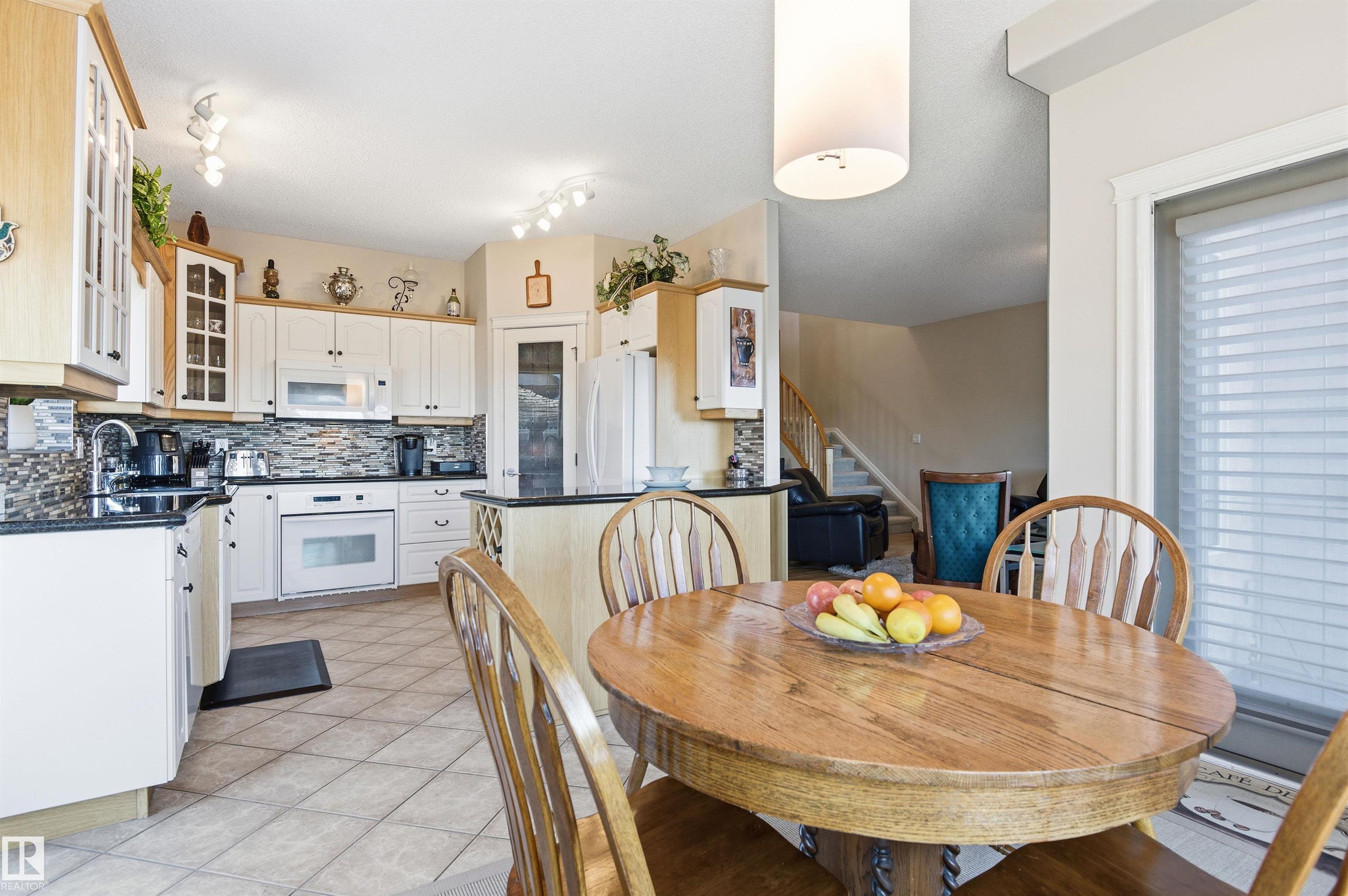 Photo 21 at 12 - 577 Butterworth Way NW, Bulyea Heights, Edmonton