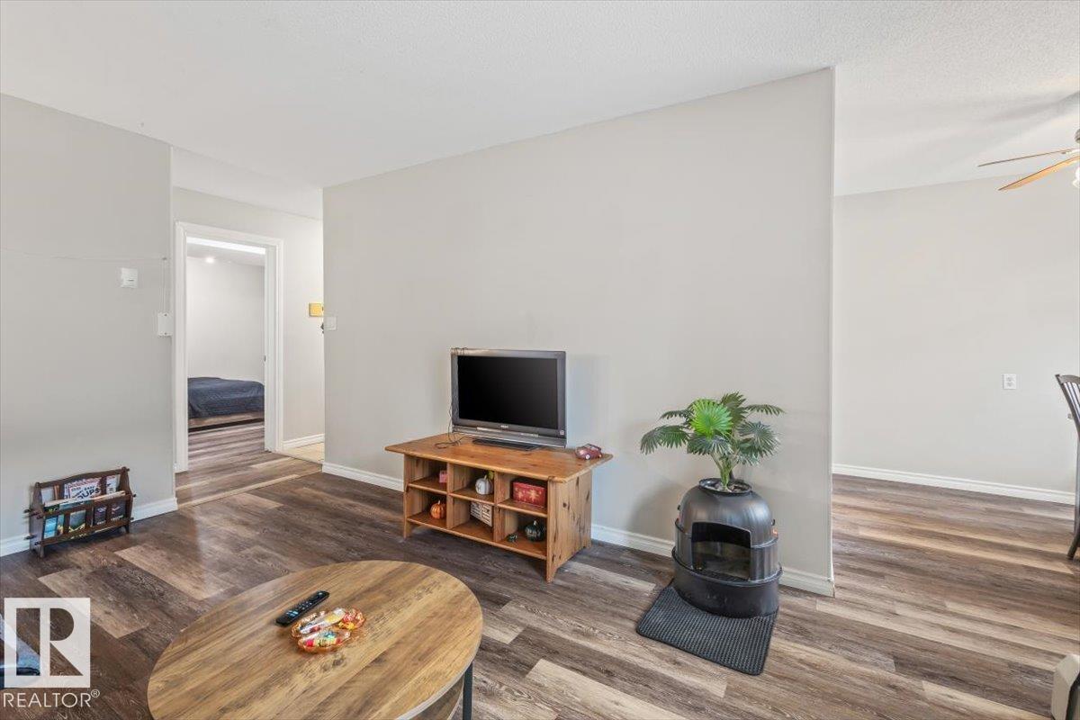 Photo 10 at 103 - 7403 171 Street NW, Callingwood North, Edmonton