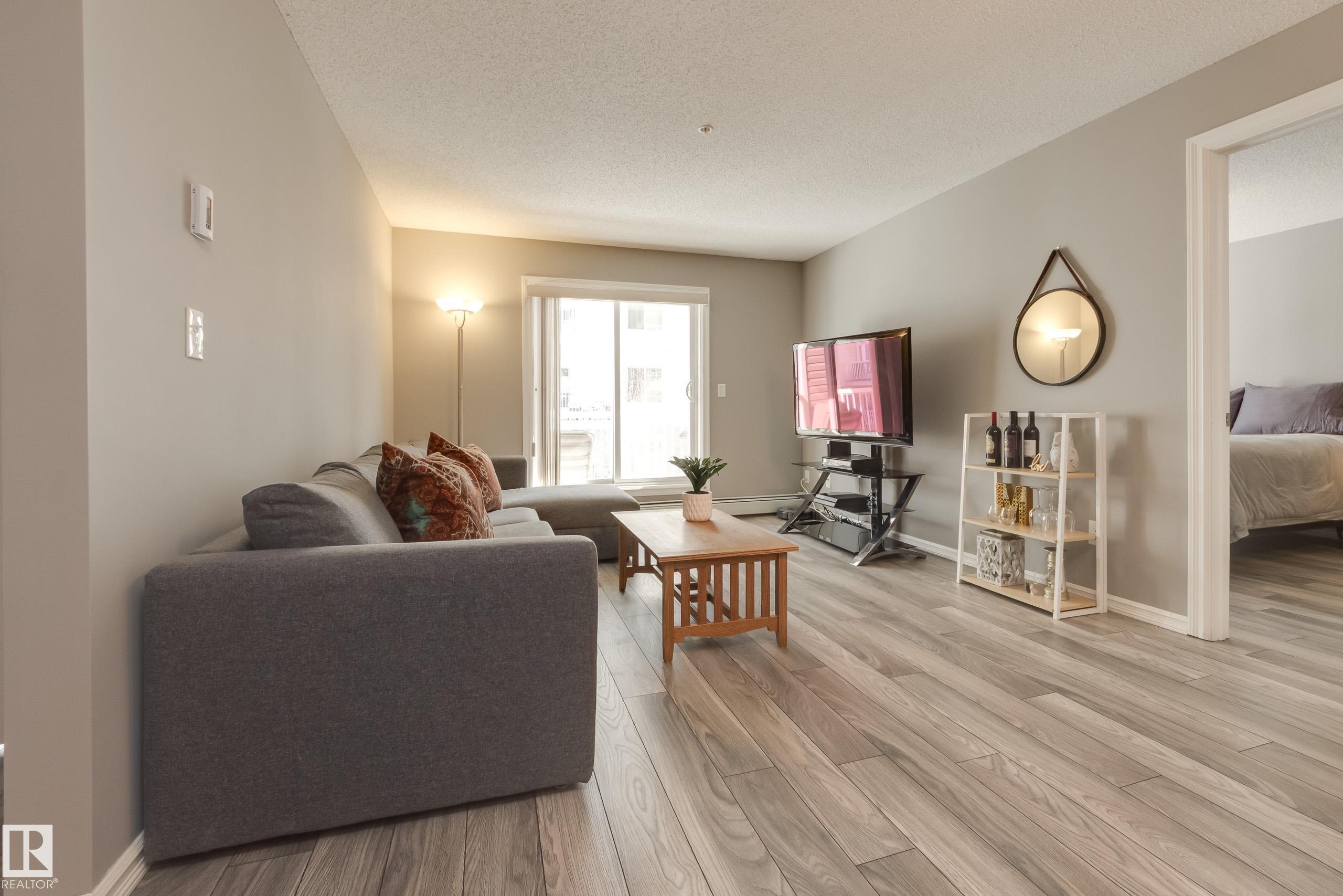 Photo 10 at 213 - 4403 23 Street NW, Larkspur, Edmonton