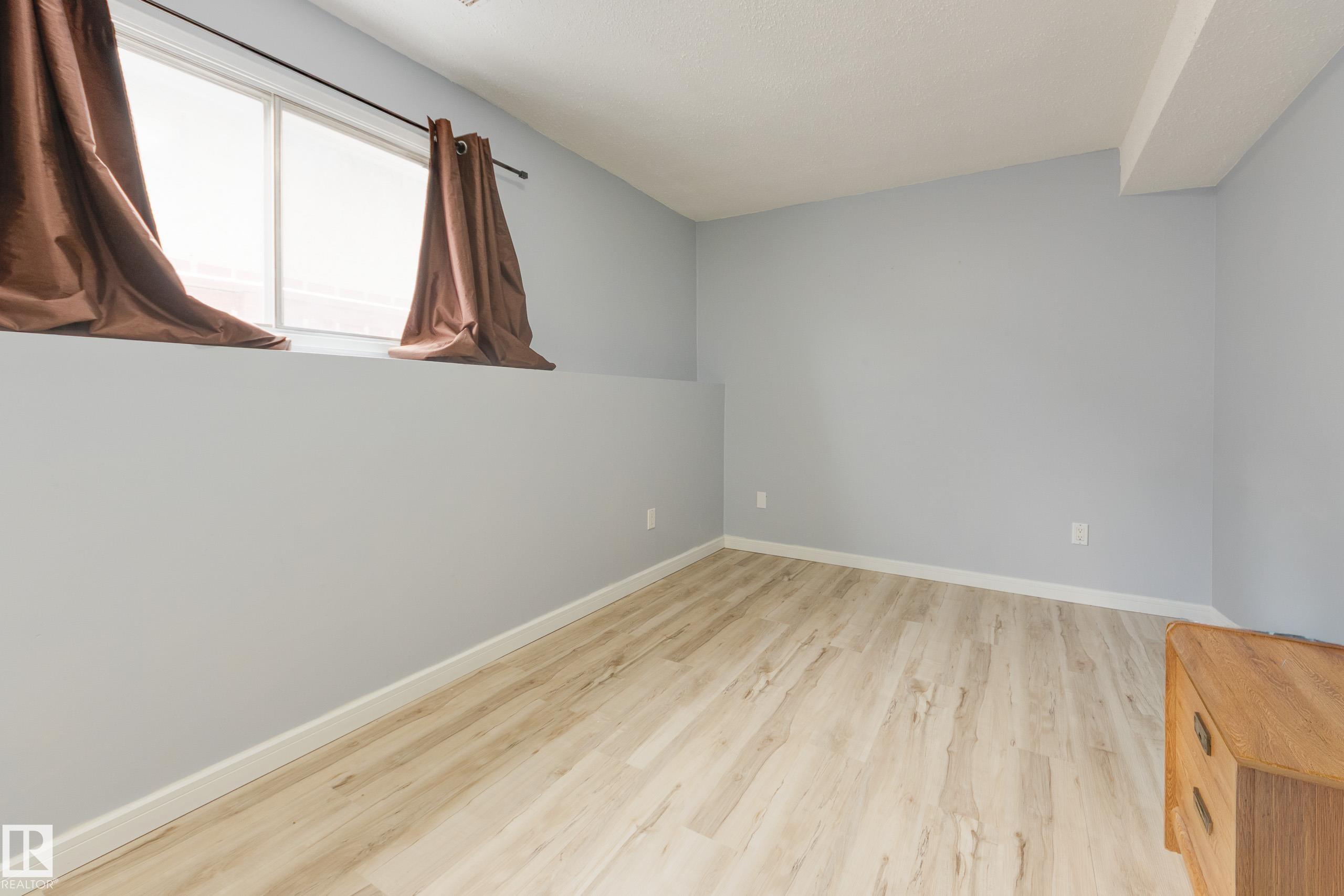 Photo 15 at 12775 116 Street NW, Calder, Edmonton