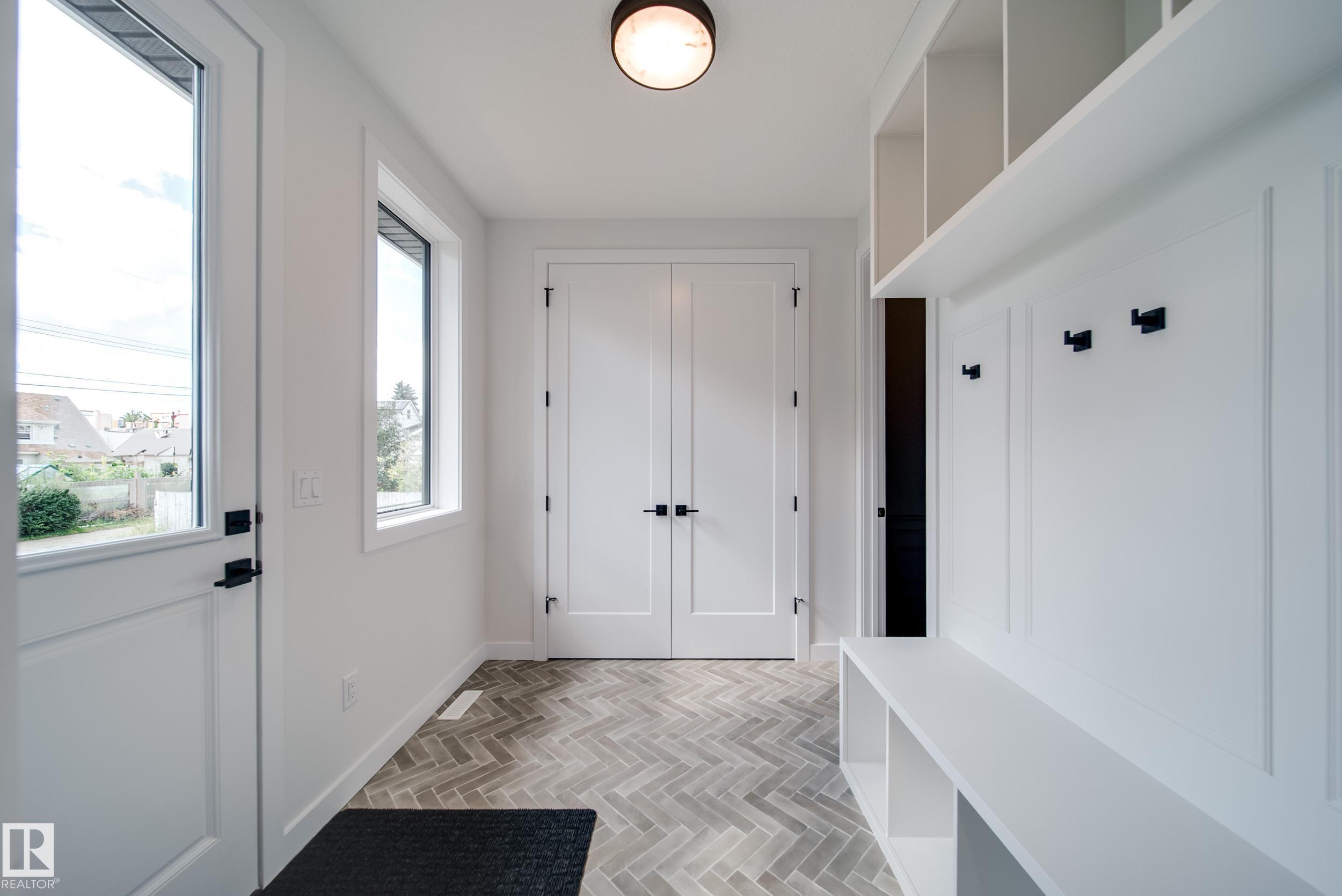 Photo 25 at 6003 111 Avenue NW, Highlands, Edmonton