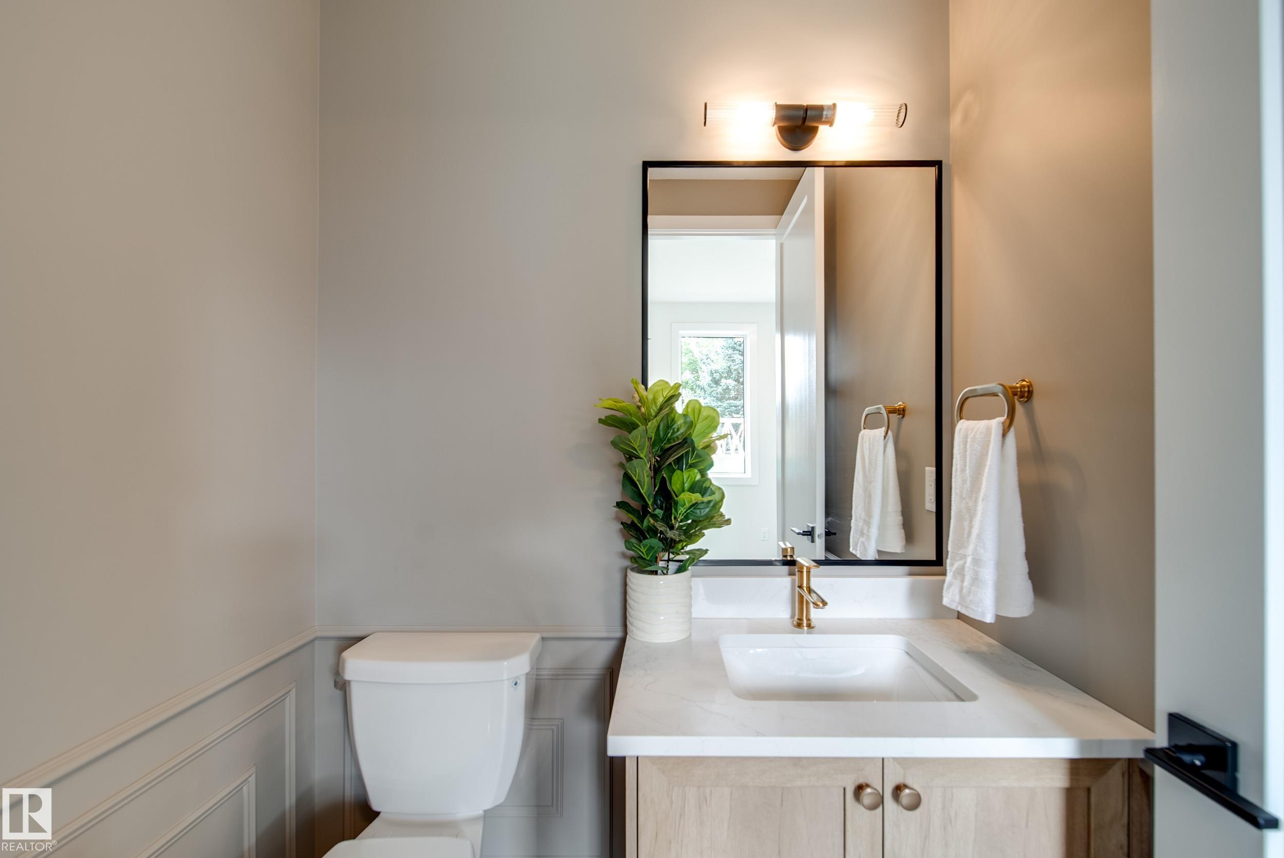 Photo 27 at 6003 111 Avenue NW, Highlands, Edmonton