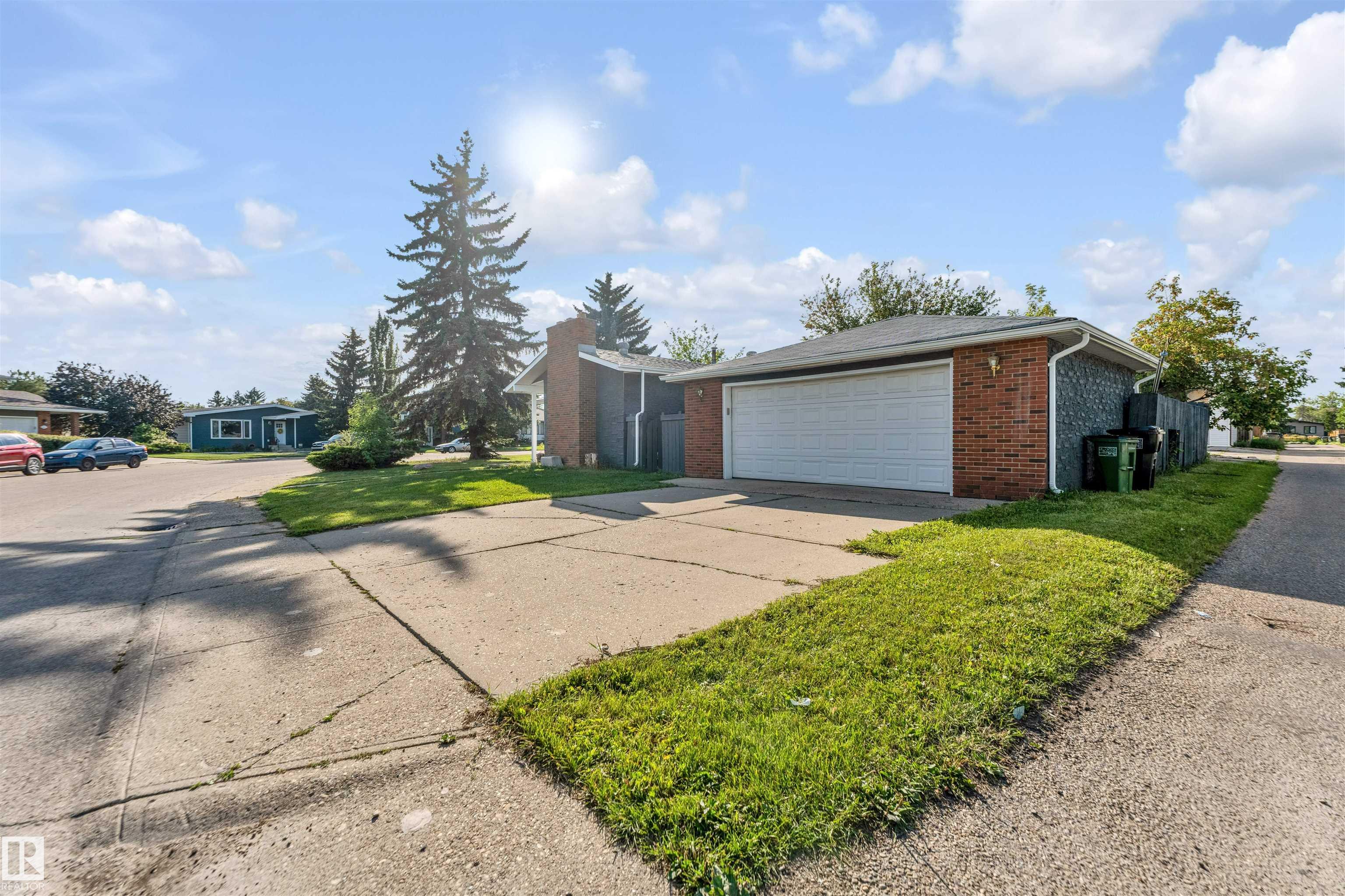 3508 84 Street NW, Richfield, Edmonton