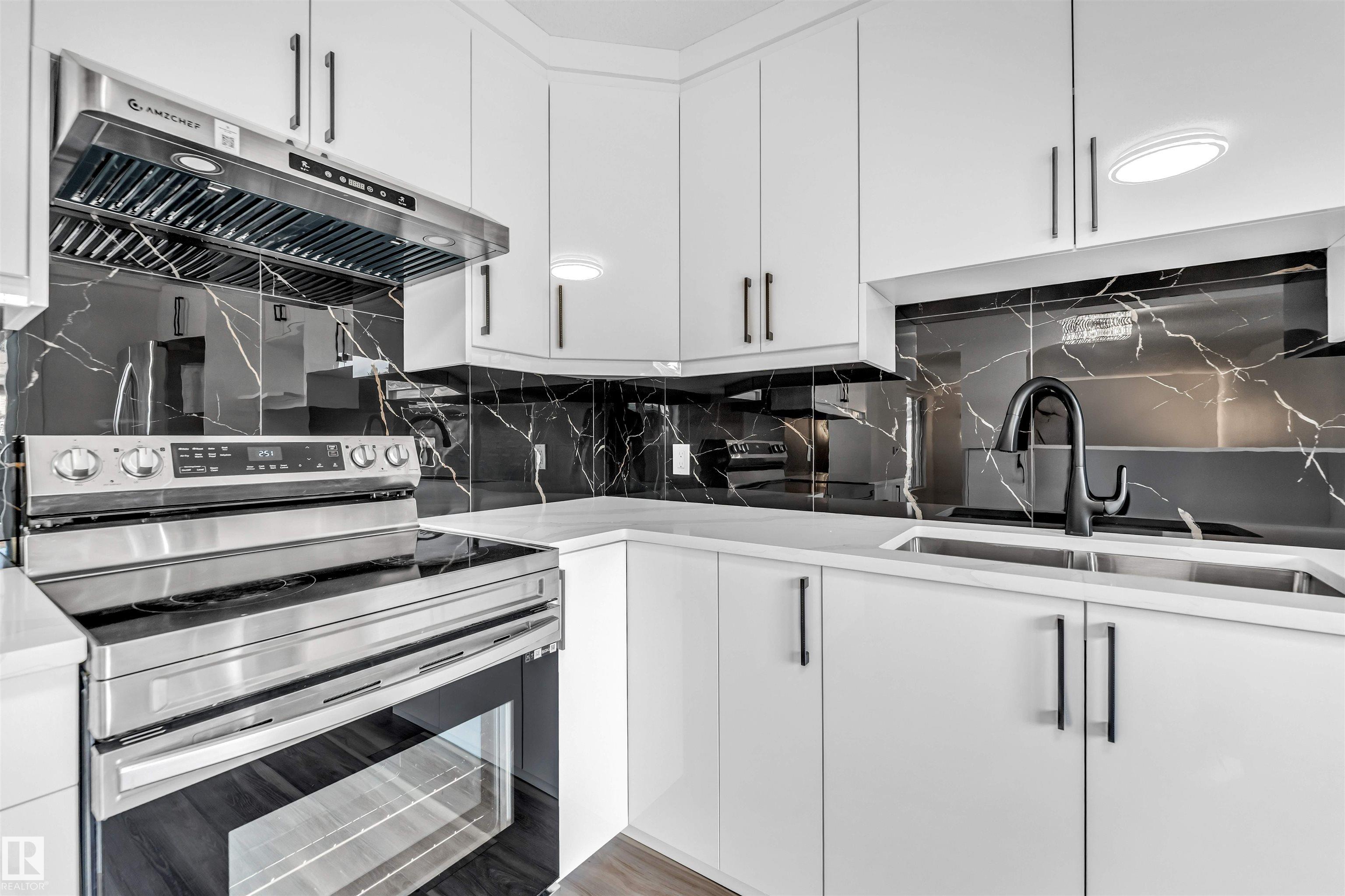 Photo 7 at 3508 84 Street NW, Richfield, Edmonton