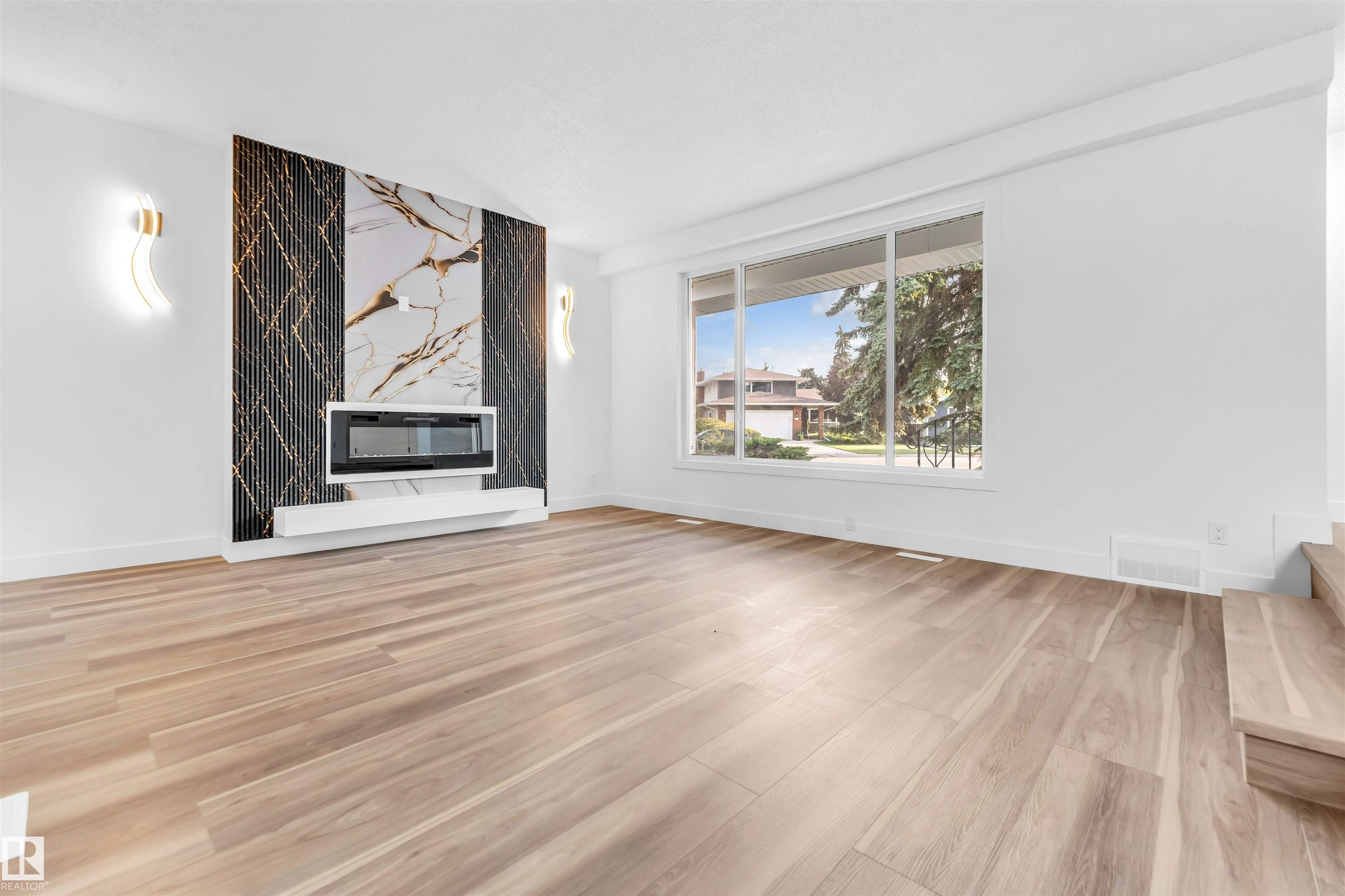 Photo 10 at 3508 84 Street NW, Richfield, Edmonton