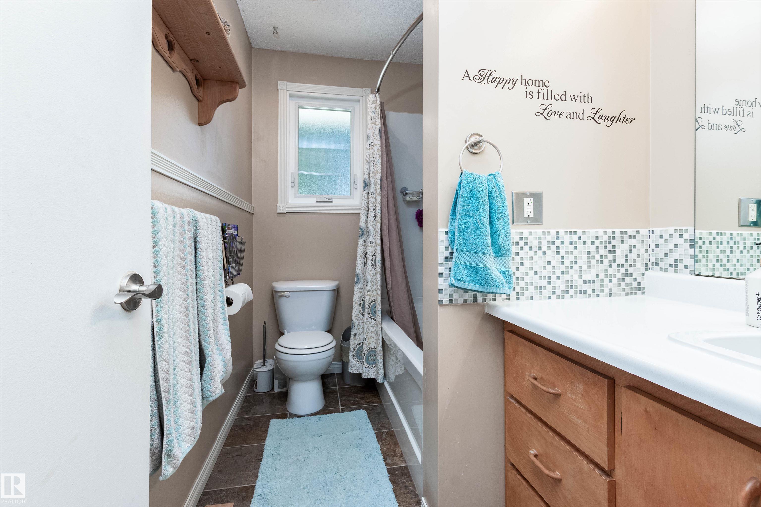 Photo 17 at 17 Glengarry Crescent, Glen Allan, Sherwood Park