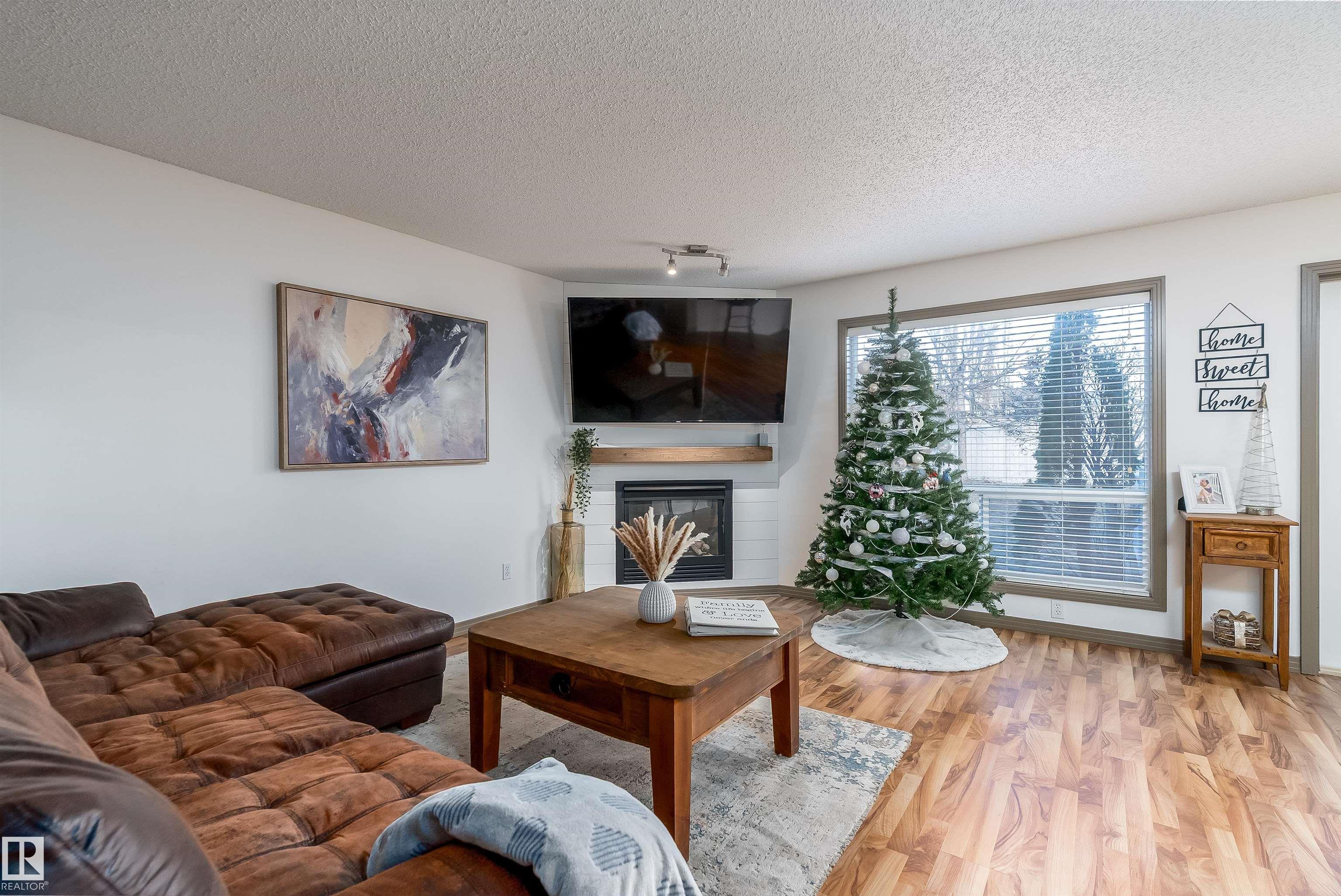 Photo 11 at 152 Easton Road SW, Ellerslie, Edmonton