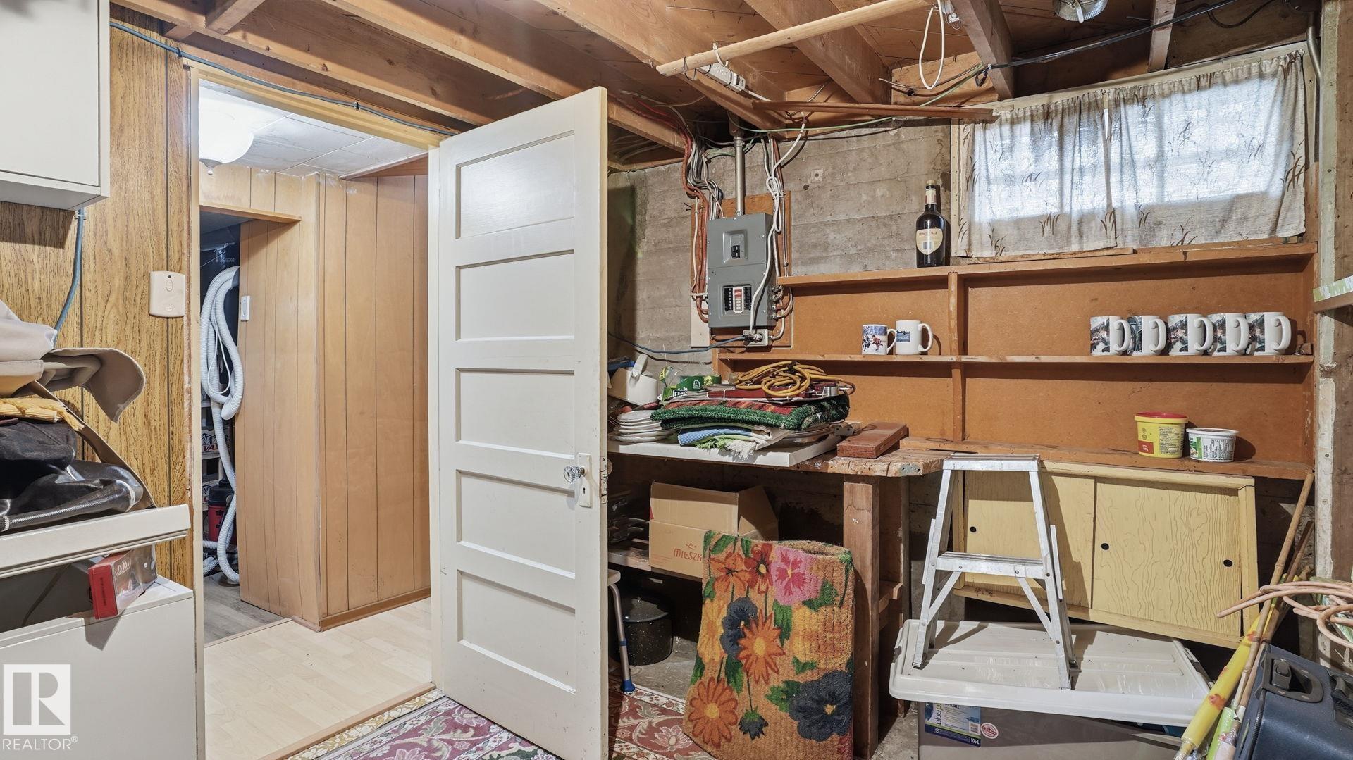 Photo 13 at 11512 86 Street NW, Parkdale, Edmonton