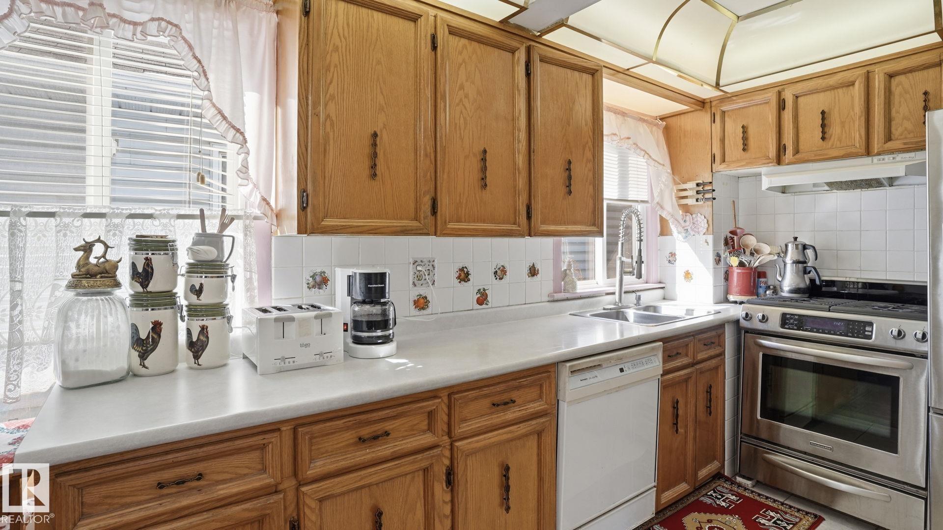 11512 86 Street NW, Parkdale, Edmonton