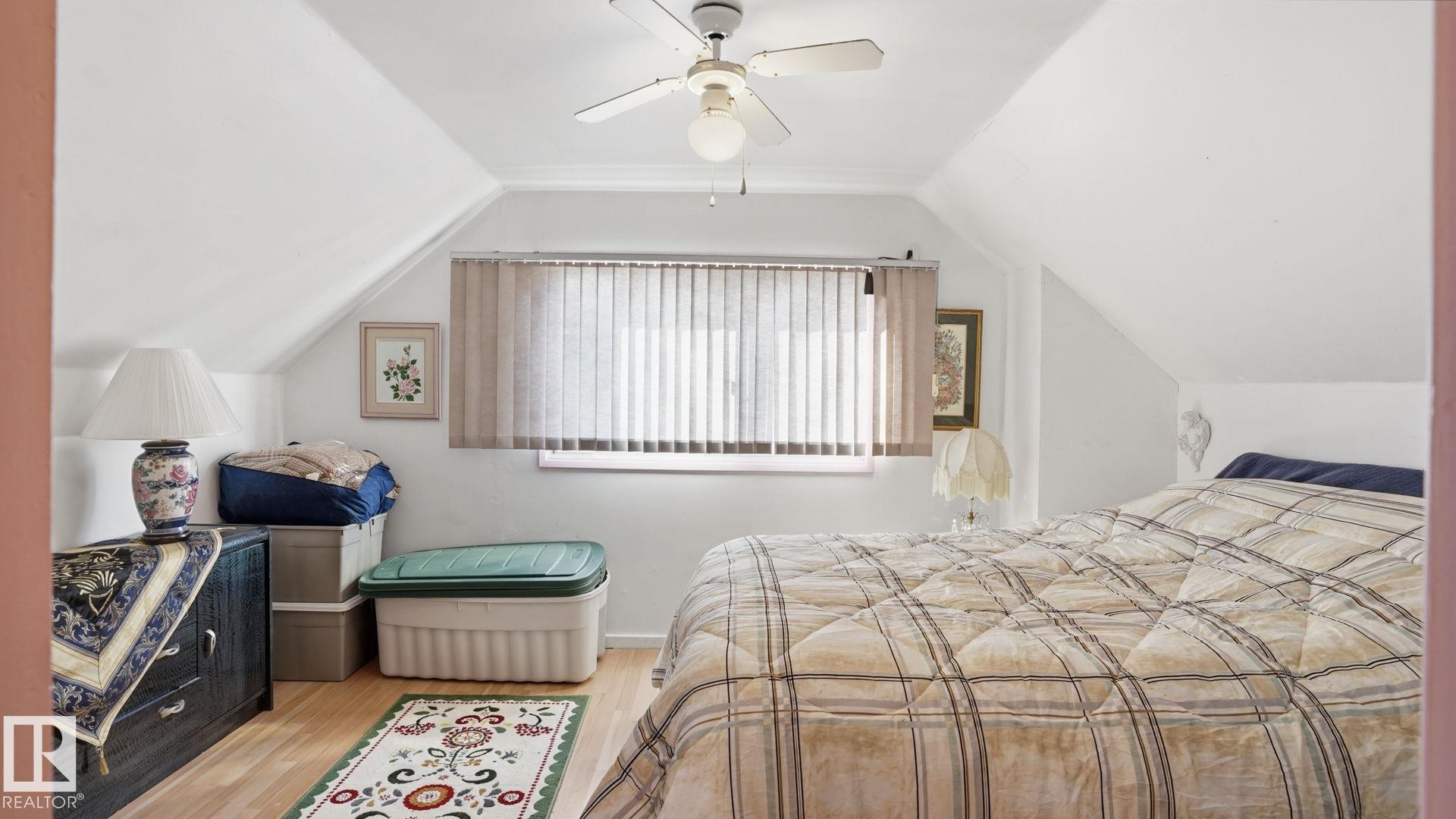 Photo 9 at 11512 86 Street NW, Parkdale, Edmonton