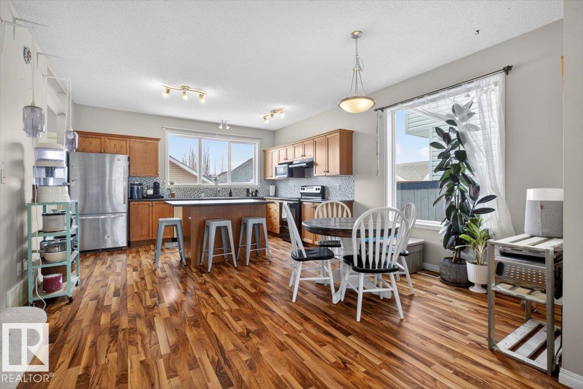 Photo 8 at 7704 16 Avenue SW, Summerside, Edmonton