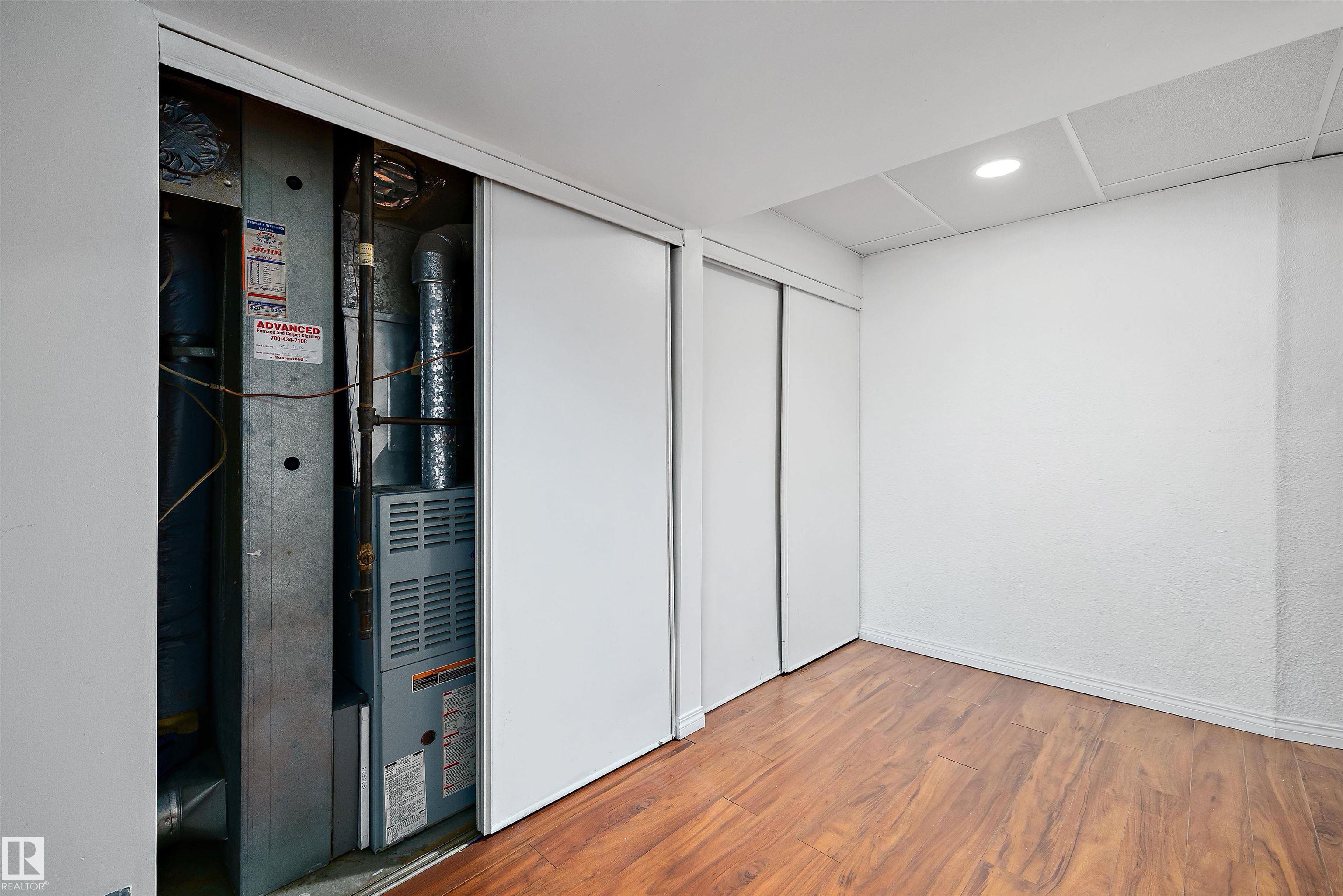 Photo 40 at 17423 92 Avenue NW, Summerlea, Edmonton