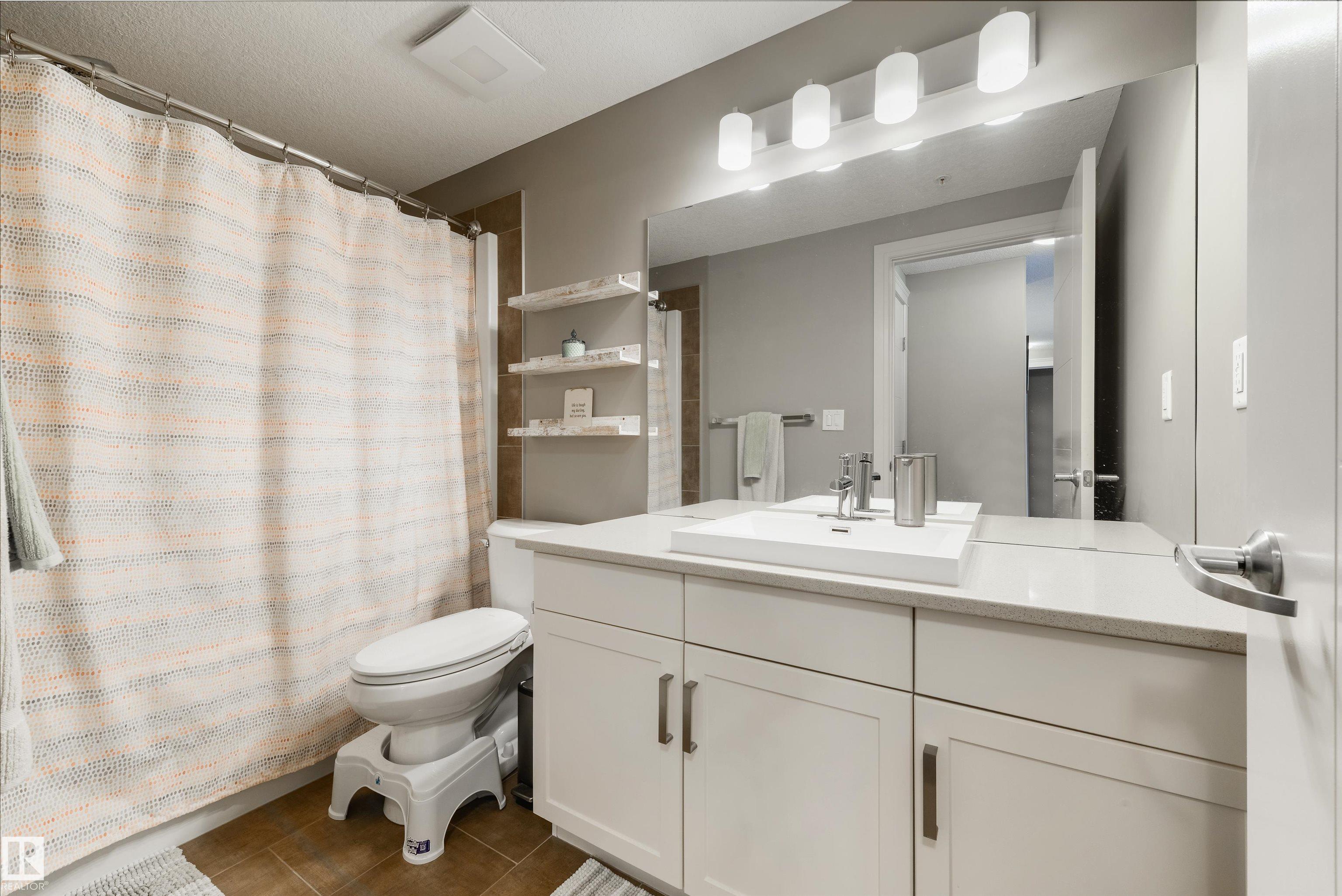 Photo 11 at 219 - 7508 Getty Gate NW, Granville, Edmonton