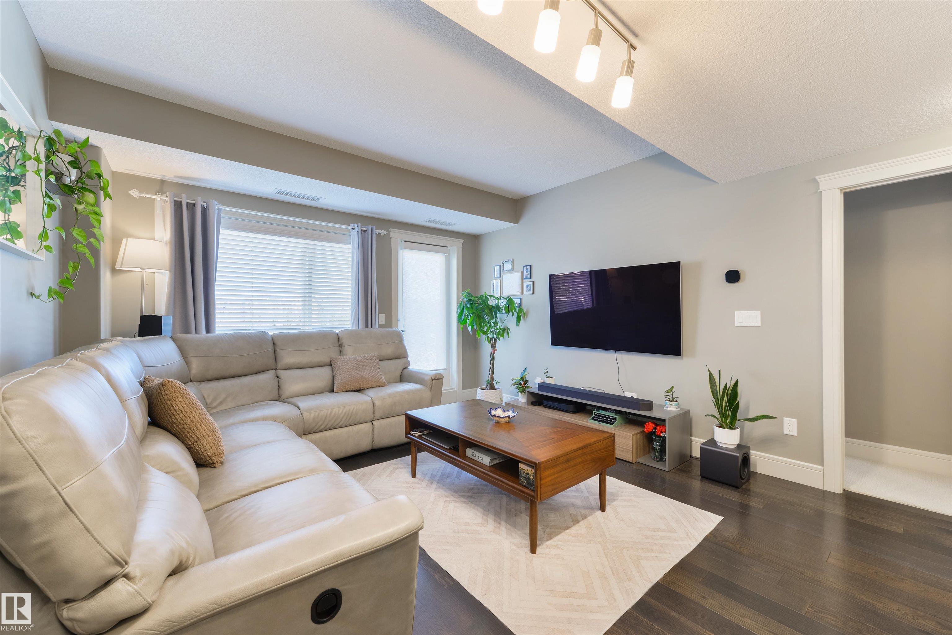 Photo 8 at 219 - 7508 Getty Gate NW, Granville, Edmonton