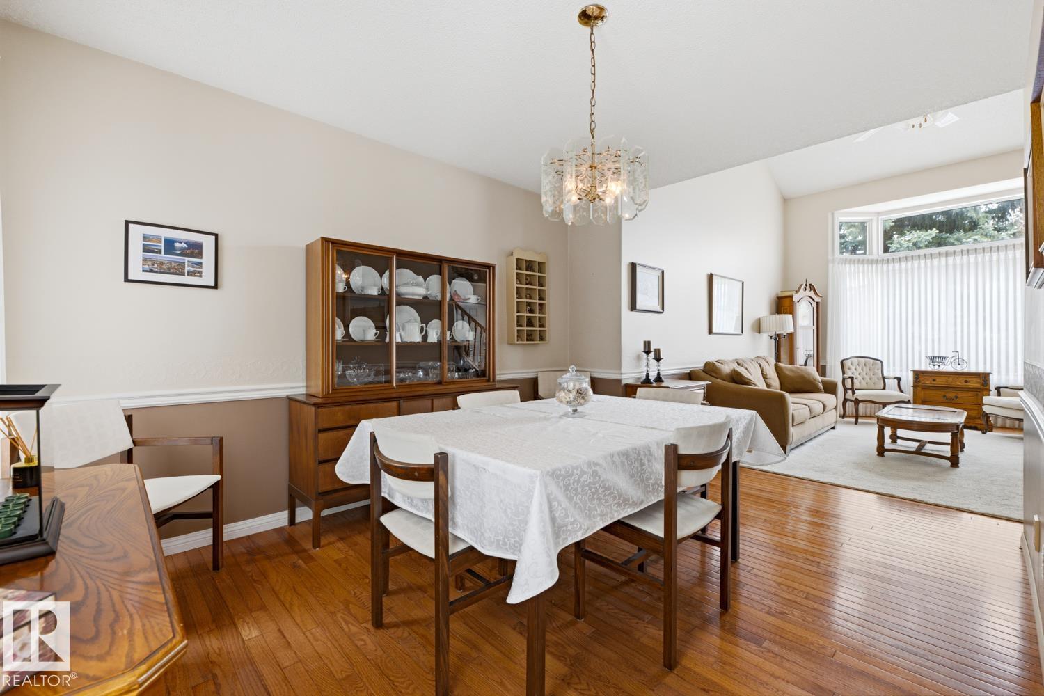 Photo 13 at 368 Ormsby Road W NW, Ormsby Place, Edmonton