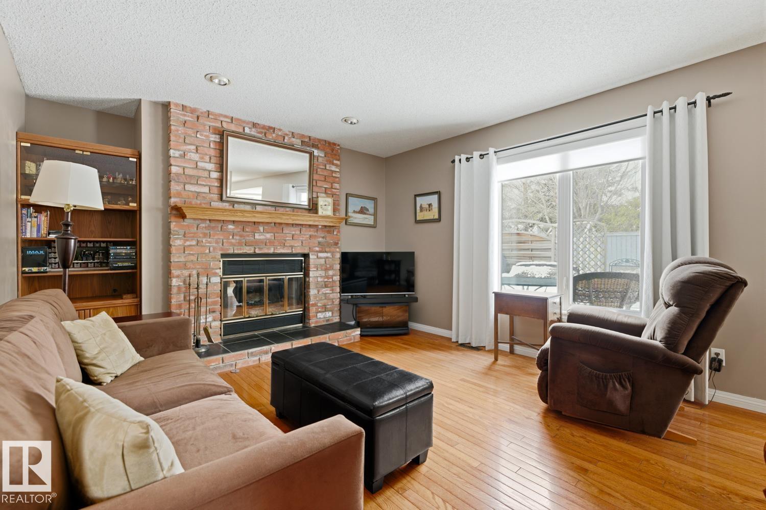 Photo 23 at 368 Ormsby Road W NW, Ormsby Place, Edmonton