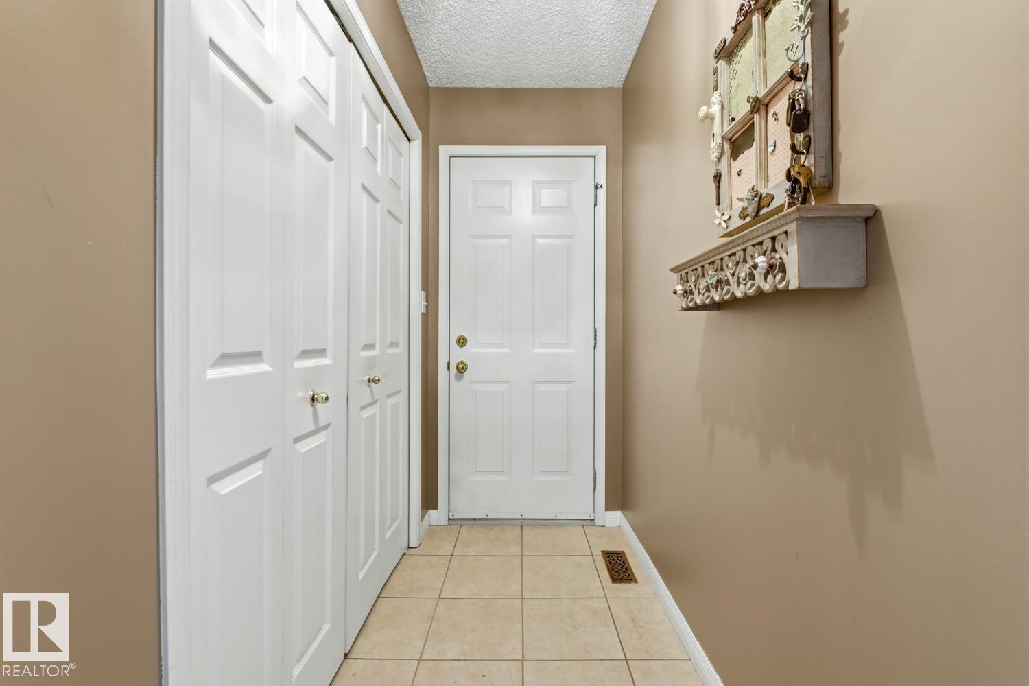 Photo 28 at 368 Ormsby Road W NW, Ormsby Place, Edmonton