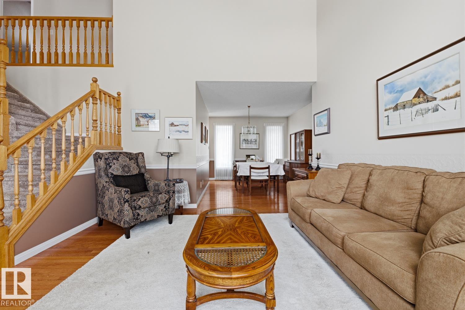 368 Ormsby Road W NW, Ormsby Place, Edmonton