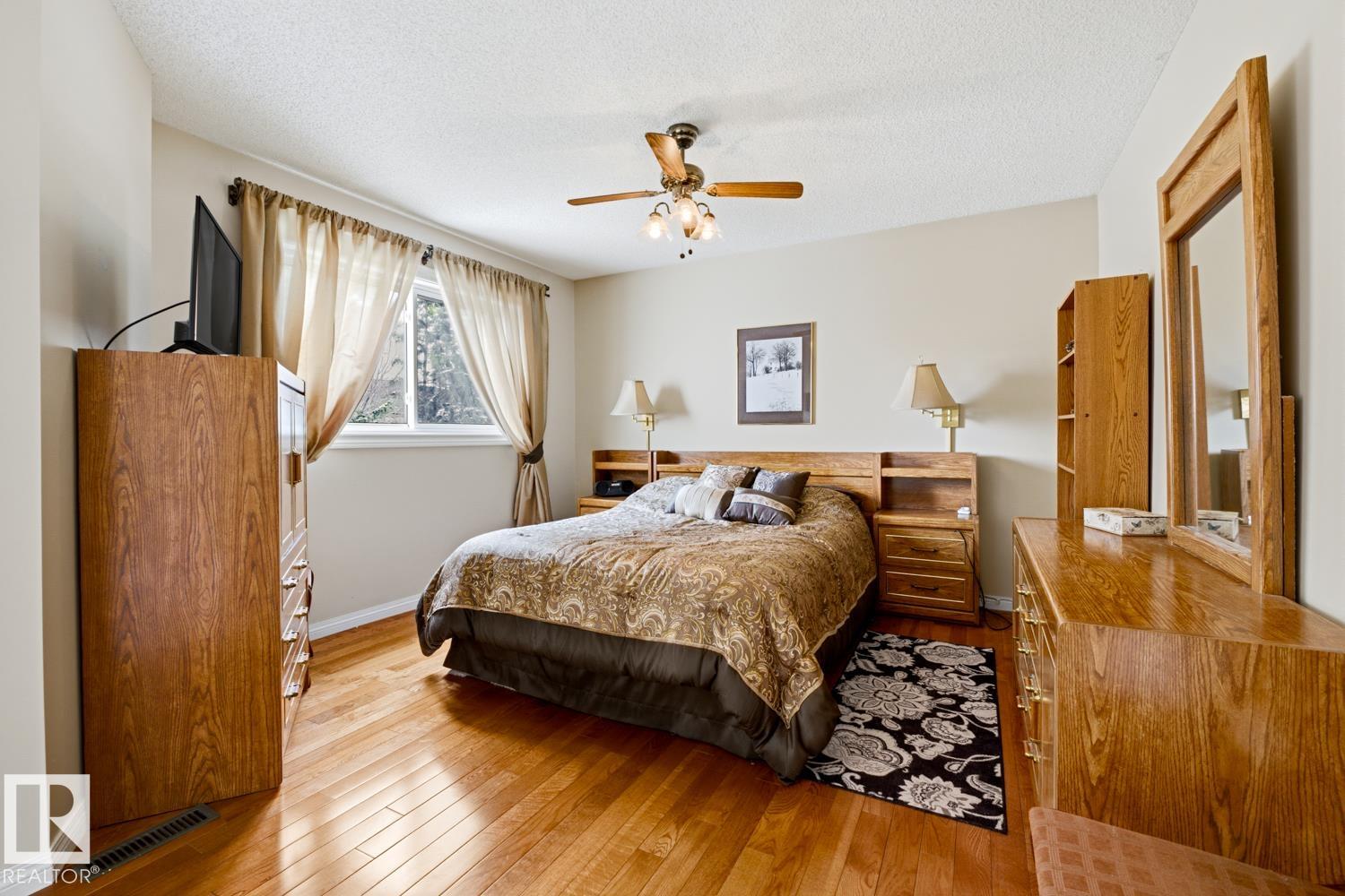 Photo 37 at 368 Ormsby Road W NW, Ormsby Place, Edmonton