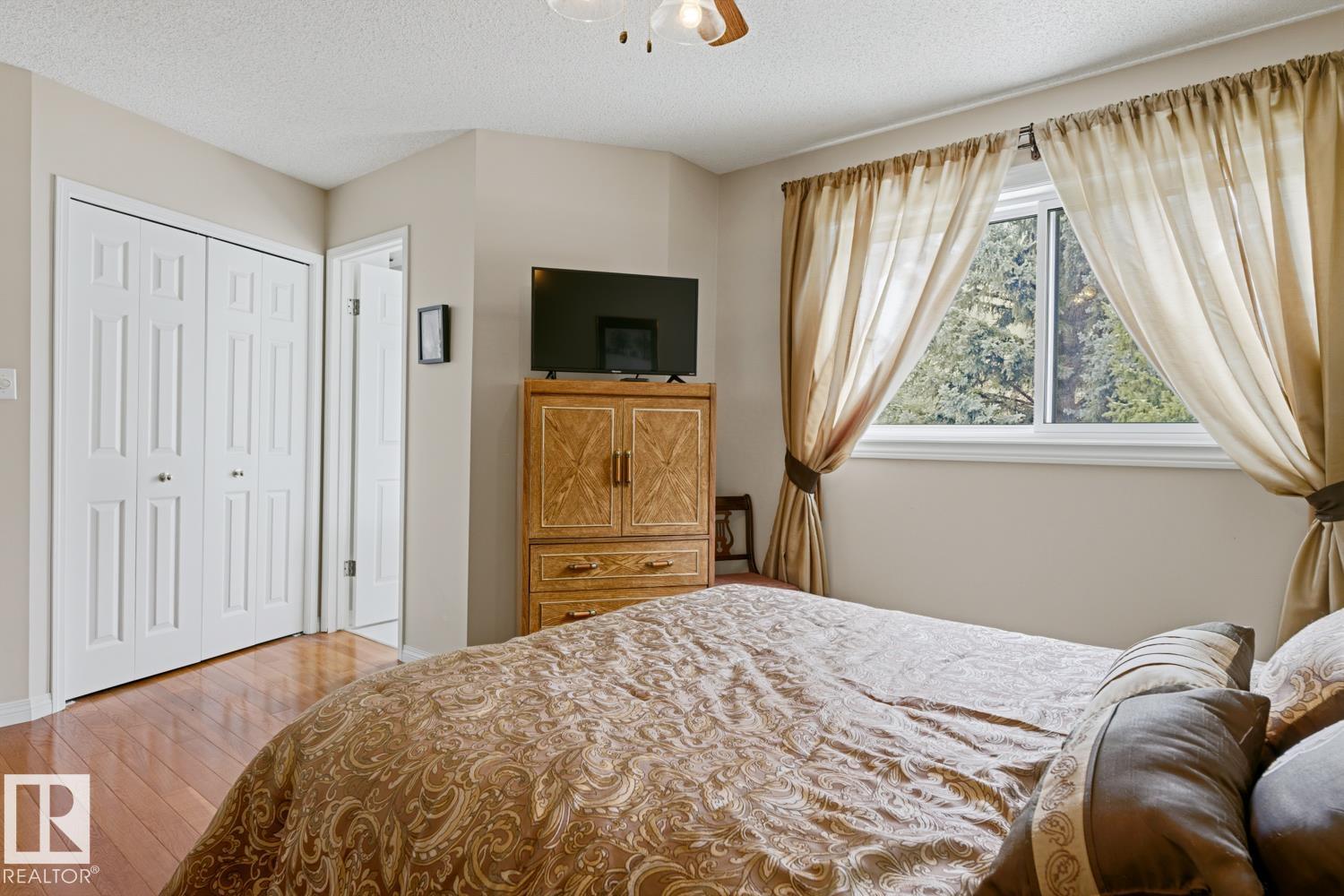 Photo 38 at 368 Ormsby Road W NW, Ormsby Place, Edmonton