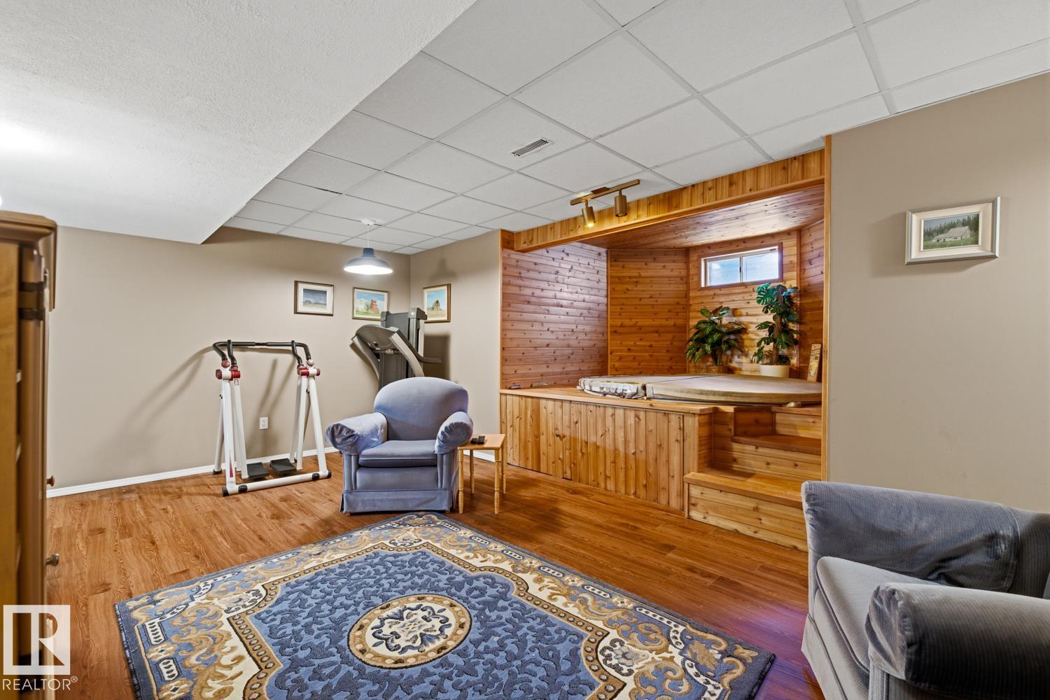 Photo 44 at 368 Ormsby Road W NW, Ormsby Place, Edmonton