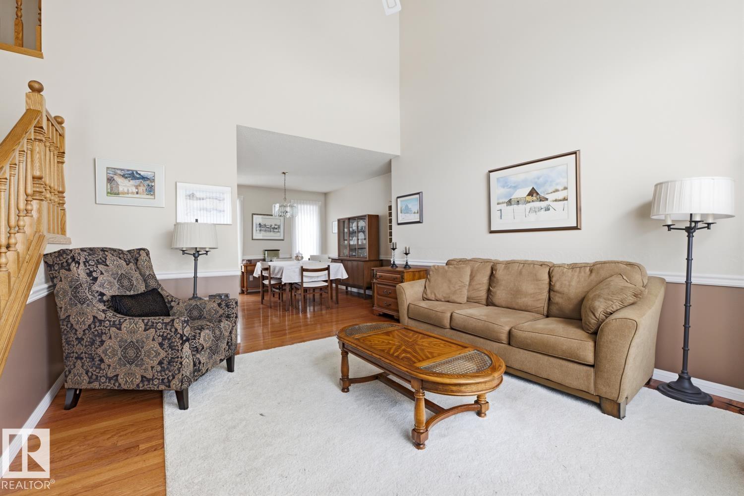 Photo 9 at 368 Ormsby Road W NW, Ormsby Place, Edmonton