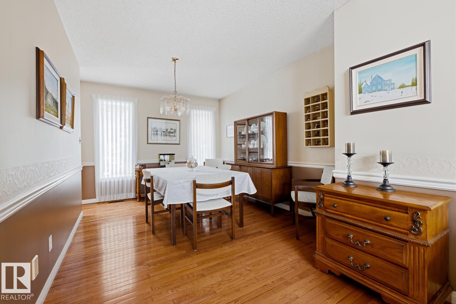 Photo 10 at 368 Ormsby Road W NW, Ormsby Place, Edmonton