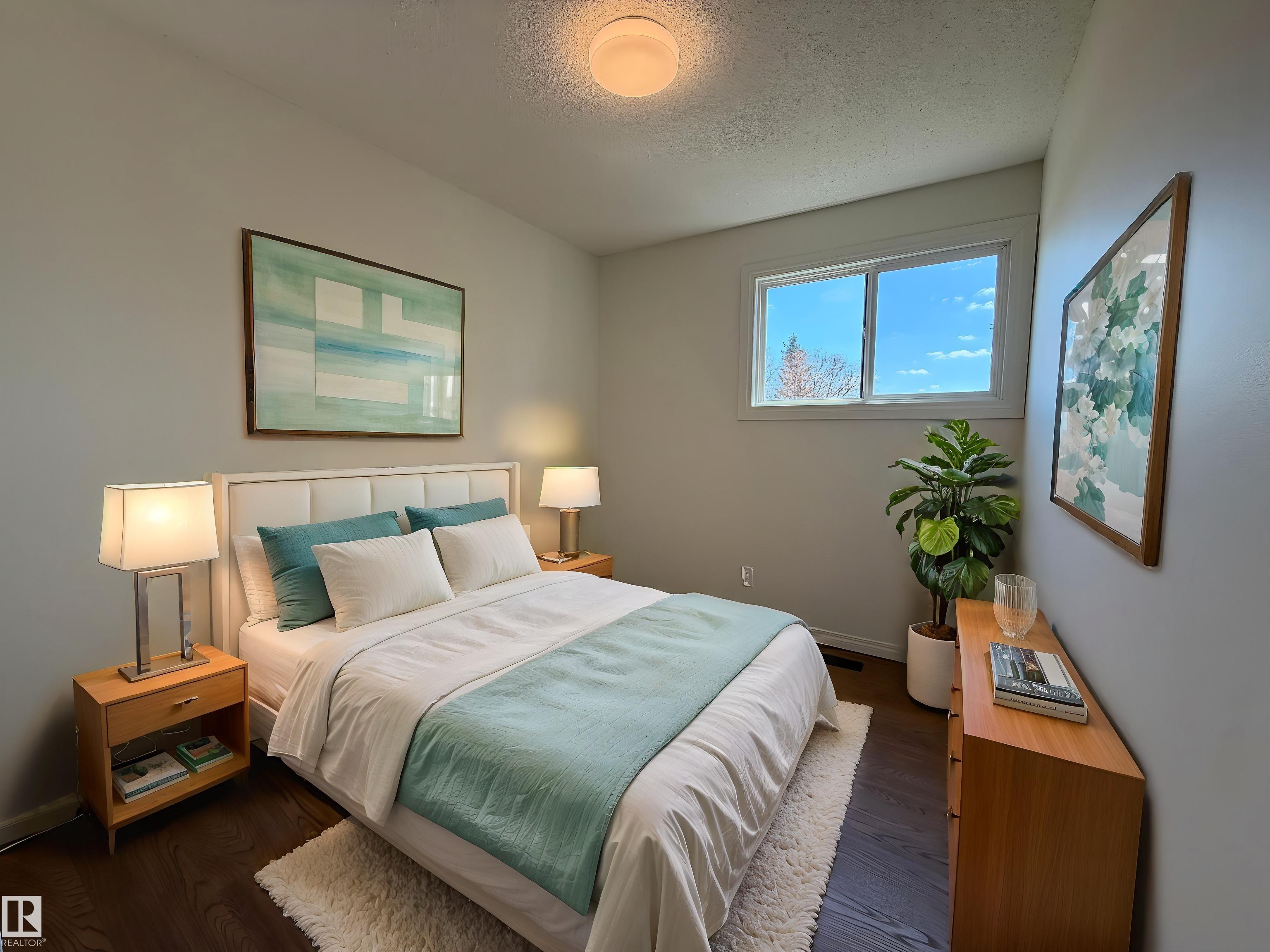 Photo 11 at 404 Hermitage Road NW, Homesteader, Edmonton