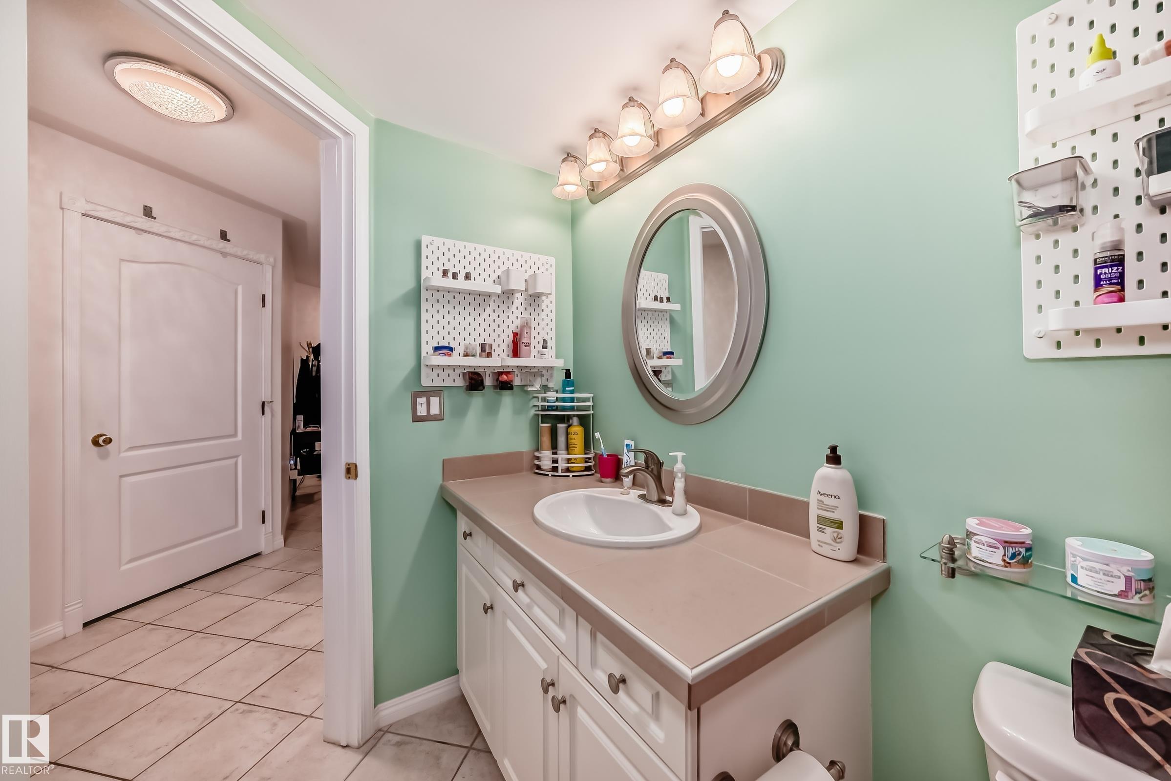 Photo 14 at 108 - 12028 103 Avenue NW, Wîhkwêntôwin, Edmonton