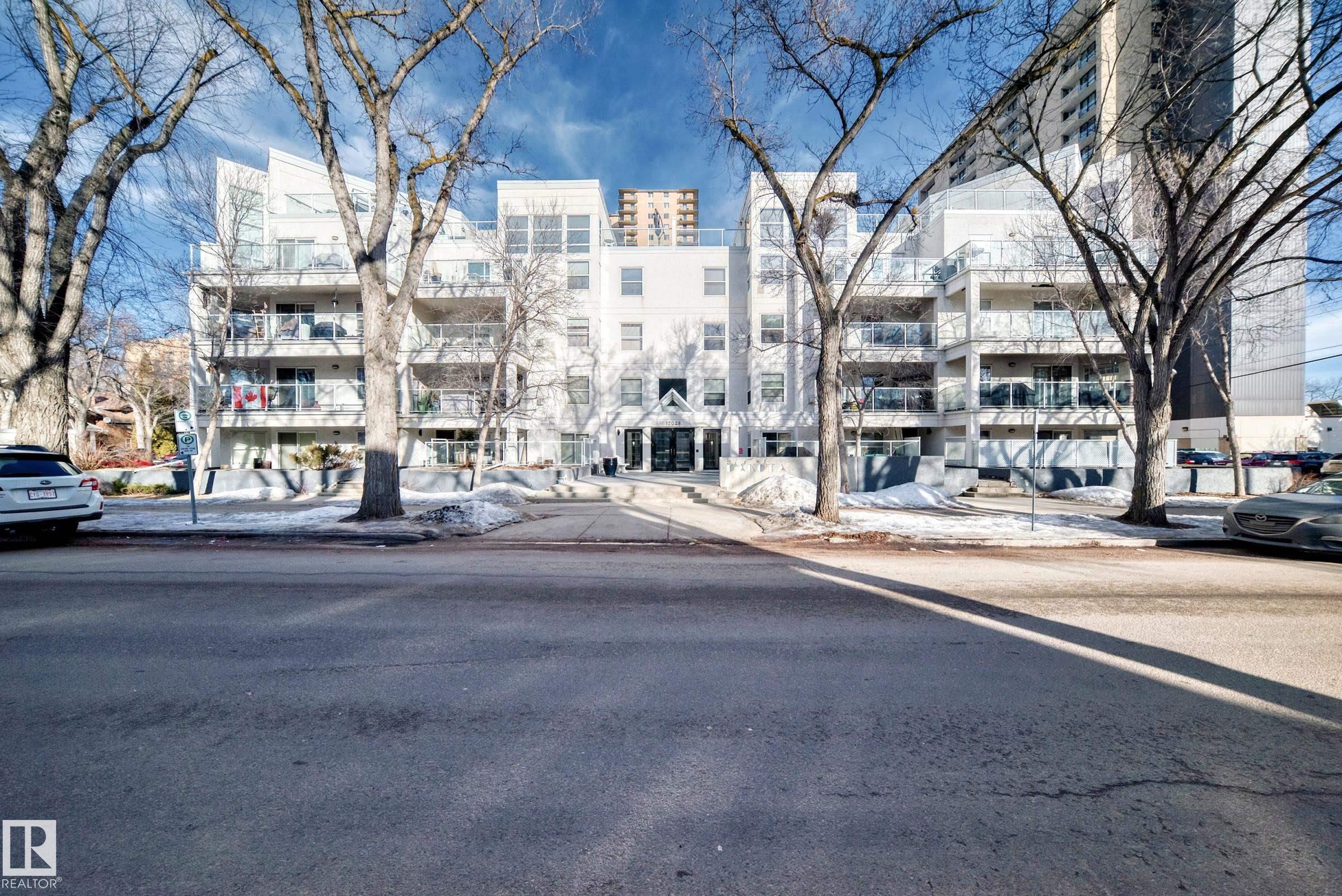 https://zimg.paragon.ice.com/ParagonImages/Property/PM/RAE/225397344/25/0/0/0aac6ca42f3c8e243a1bff3e9bed2512/1/908d11ffe8870920d1e81e0a428f5e5c/225397344-7e98ef53-4a76-47a7-a61e-4354b58ea984.JPG