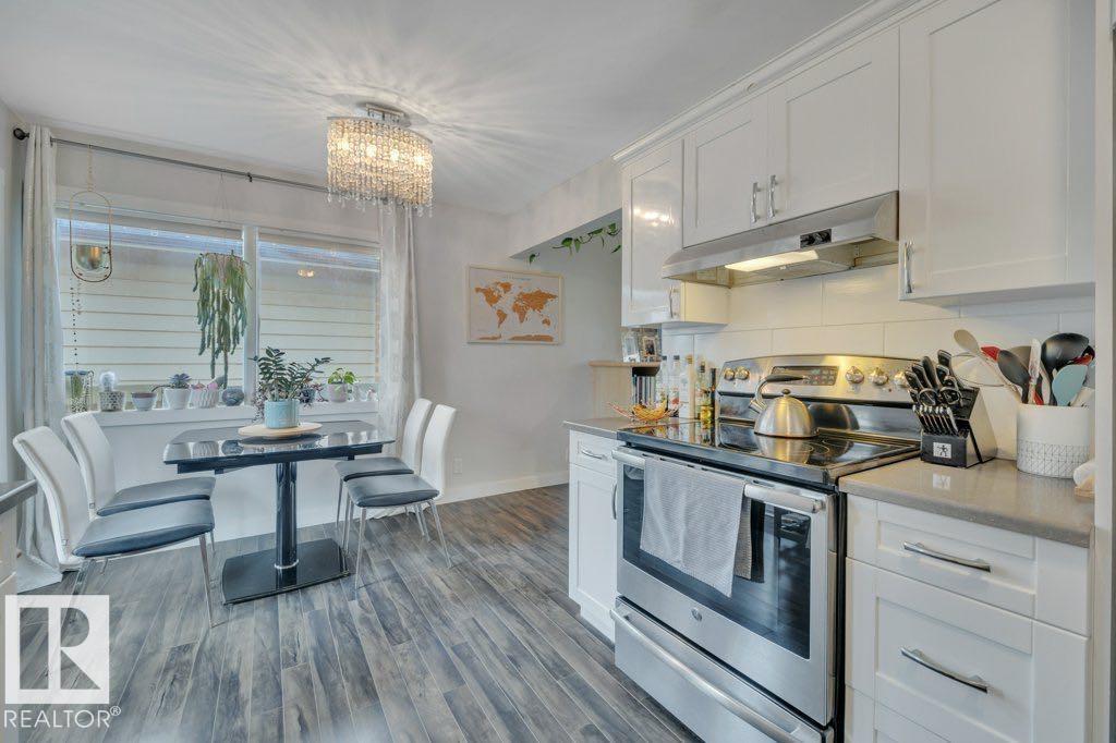 Photo 11 at 7715 73 Avenue NW, Avonmore, Edmonton